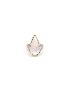 Bague contemporaine en argent 925 sertie d'une labradorite