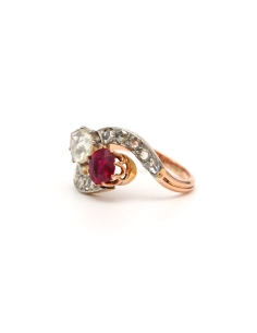 Bague Art Nouveau en or jaune 18 carats sertie d'un rubis de synthèse et de diamants "taille" rose - 2