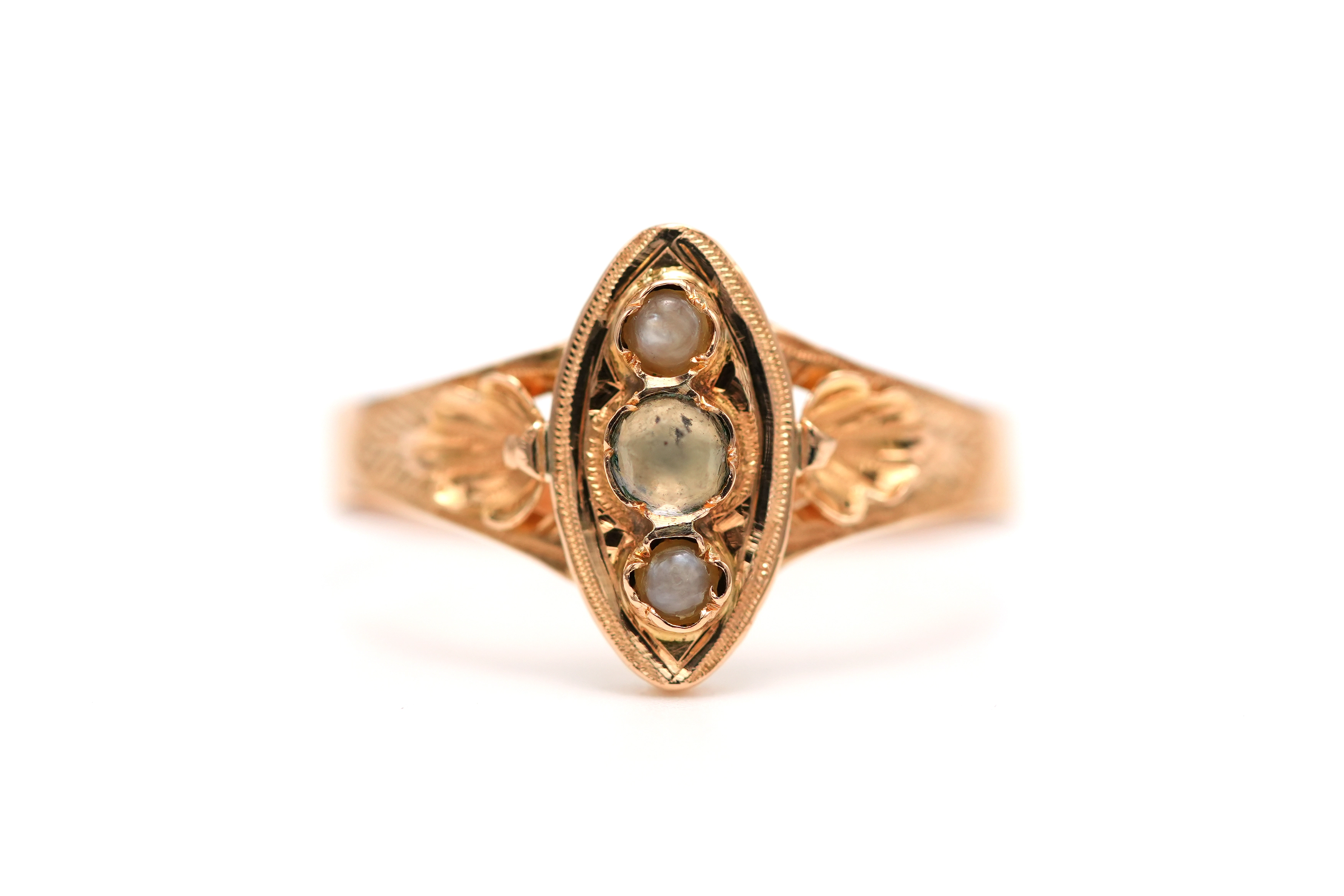 Bague Napoléon III en or jaune 18 carats sertie de perles et de strass - - 1