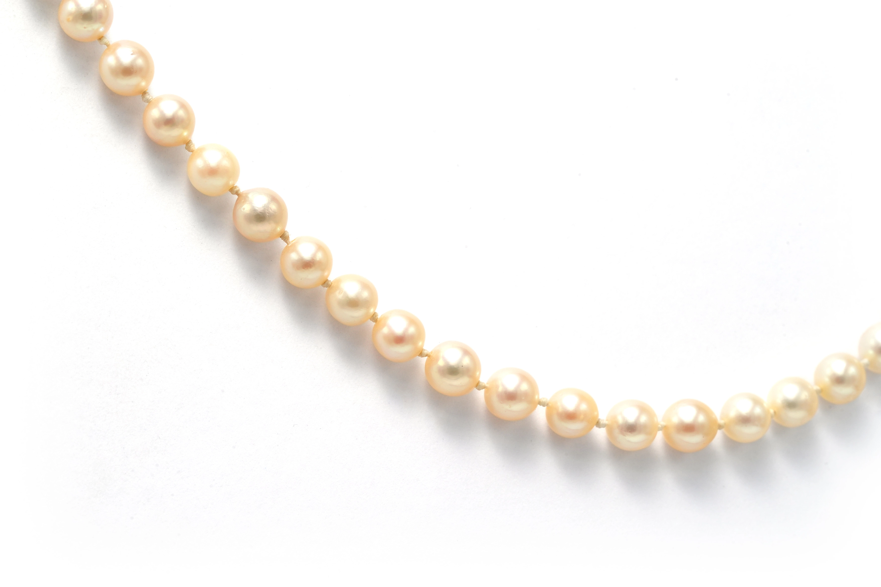 Collier Années 70 en or blanc 18 carats, émeraude et perles - 8