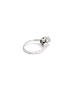 Bague contemporaine en or blanc 18 carats sertie d'un zirconium - - 5