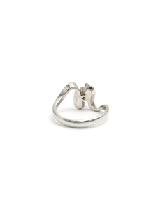 Bague Années 70 en or blanc 18 carats sertie d'un diamant "taille" brillant (+-0.07ct) - 4
