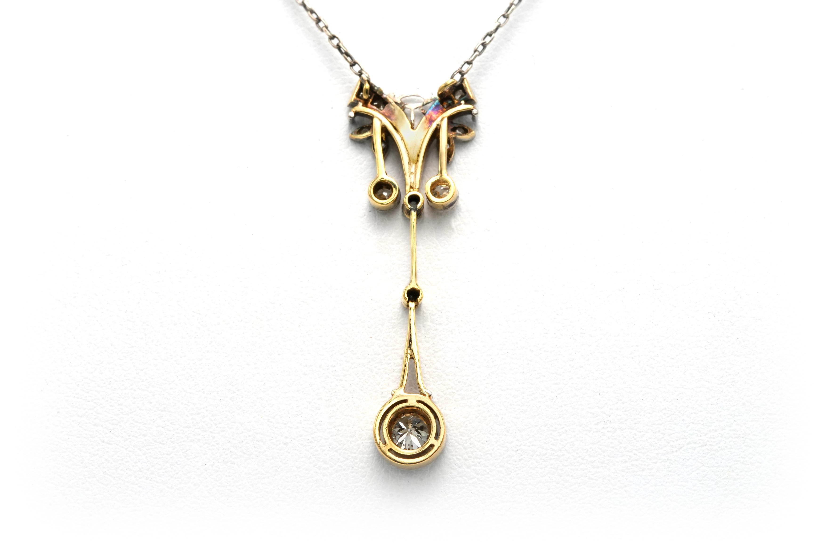 Collier Art Déco en or jaune 18 carats et argent 925 serti de diamants "taille" old cut et "taille" rose - 7