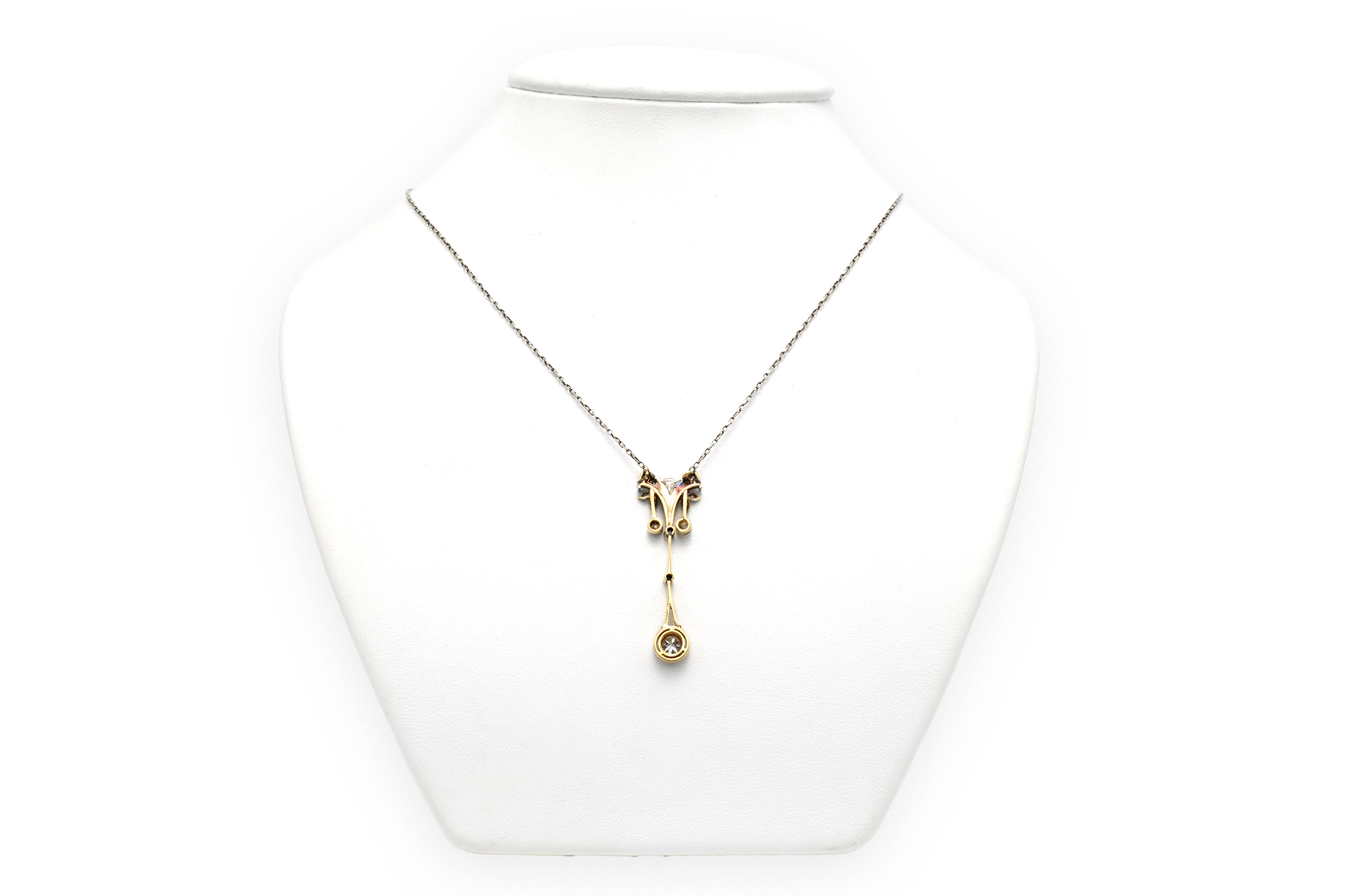 Collier Art Déco en or jaune 18 carats et argent 925 serti de diamants "taille" old cut et "taille" rose - 2