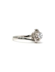 Bague Art Déco en or blanc 18 carats sertie d'un diamant "taille" brillant (+-0.23ct) - 6