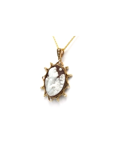 Pendentif Art Déco en or jaune 18 carats serti de perles, d'un camée coquillage et de diamants "taille" brillant (+-0.028ct) - 2