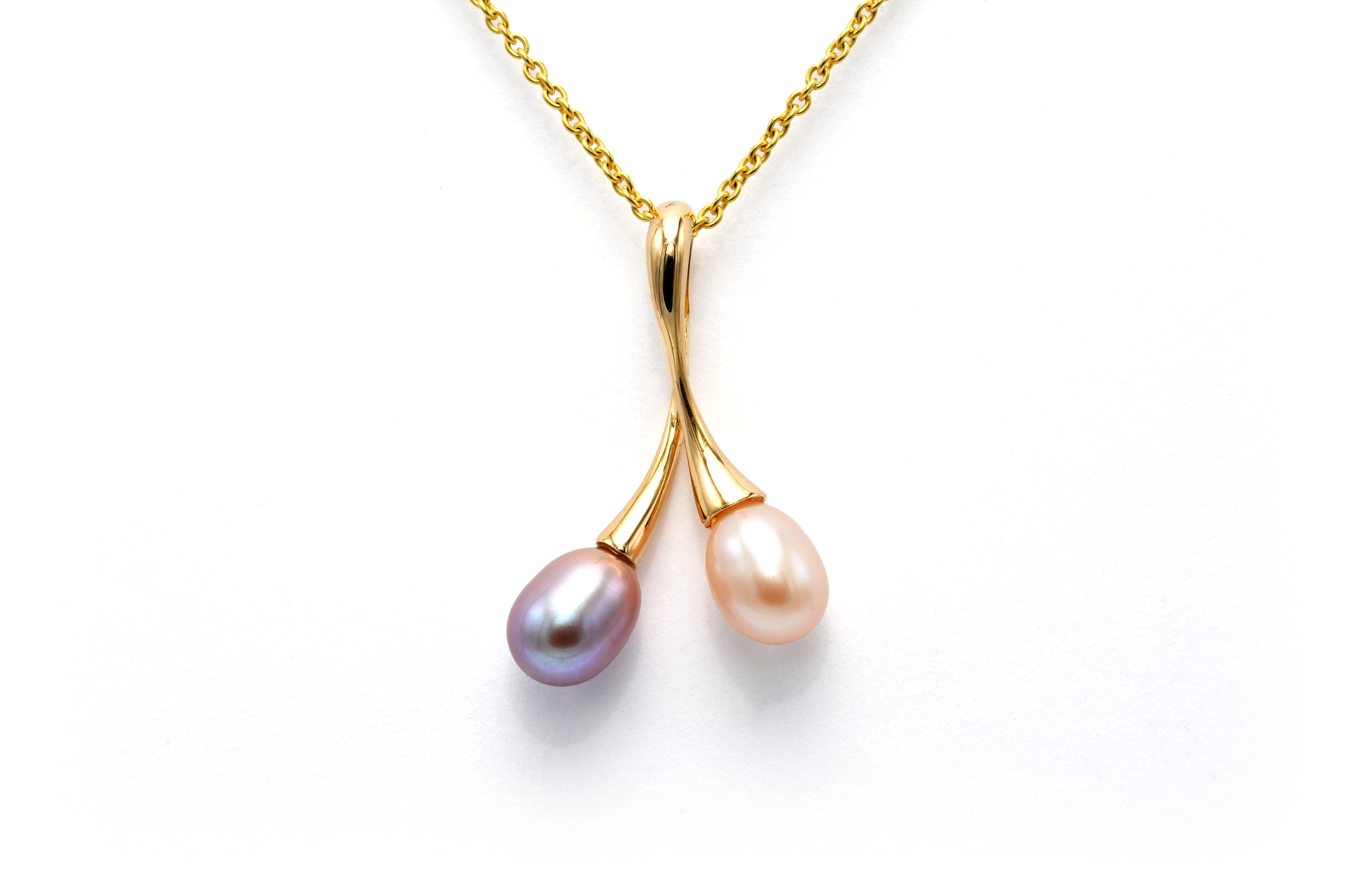 Pendentif contemporain en or jaune 18 carats serti de perles - 1