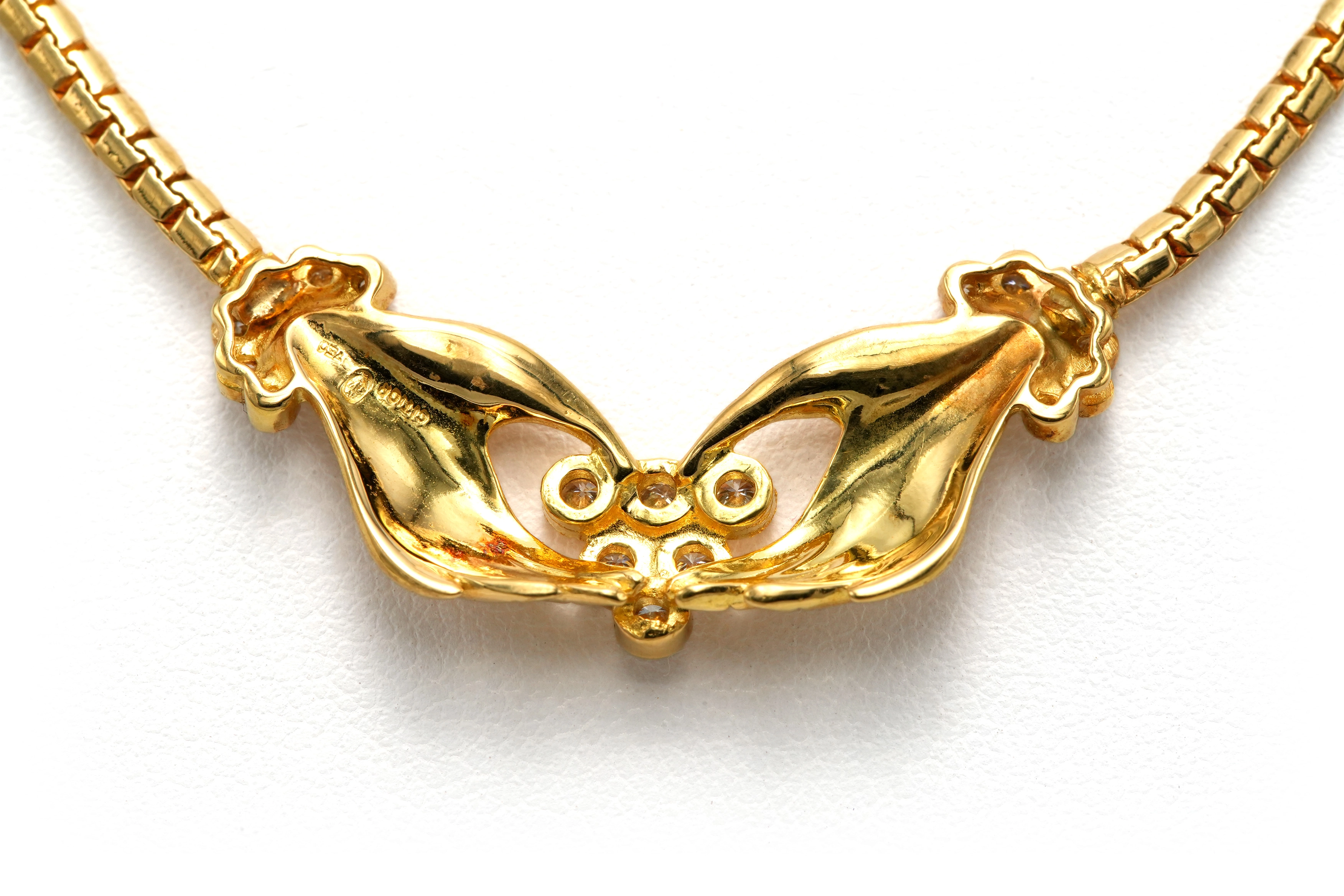 Collier contemporain en or jaune 18 carats et diamants "taille" brillant (+-0.234ct) - 5