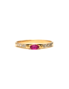 Bague contemporaine en or jaune 18 carats sertie d'un rubis et de diamants "taille" brillant (+-0.042ct) - 1