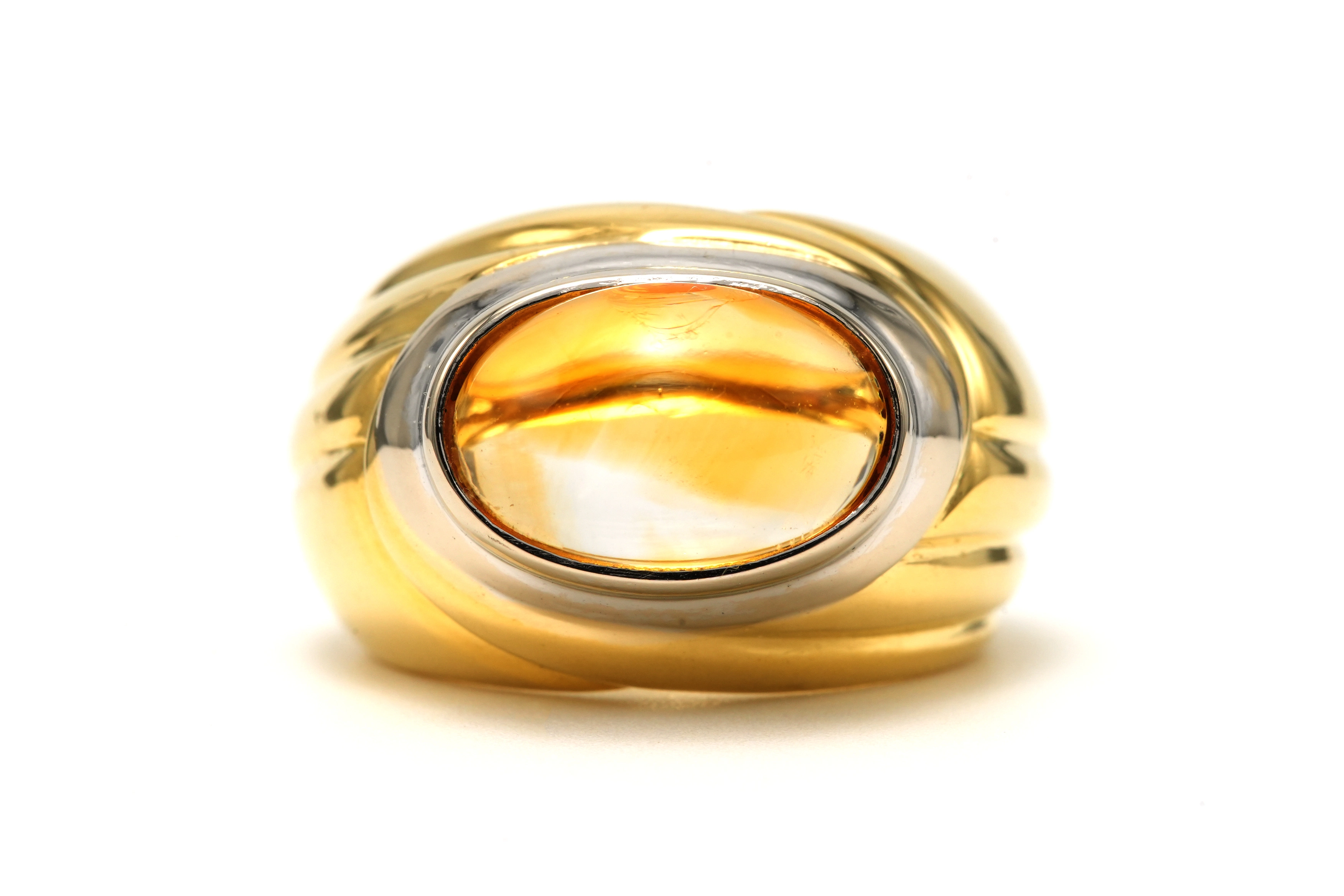 Bague Contemporaine en or jaune et blanc 18 carats sertie d'une citrine - 1