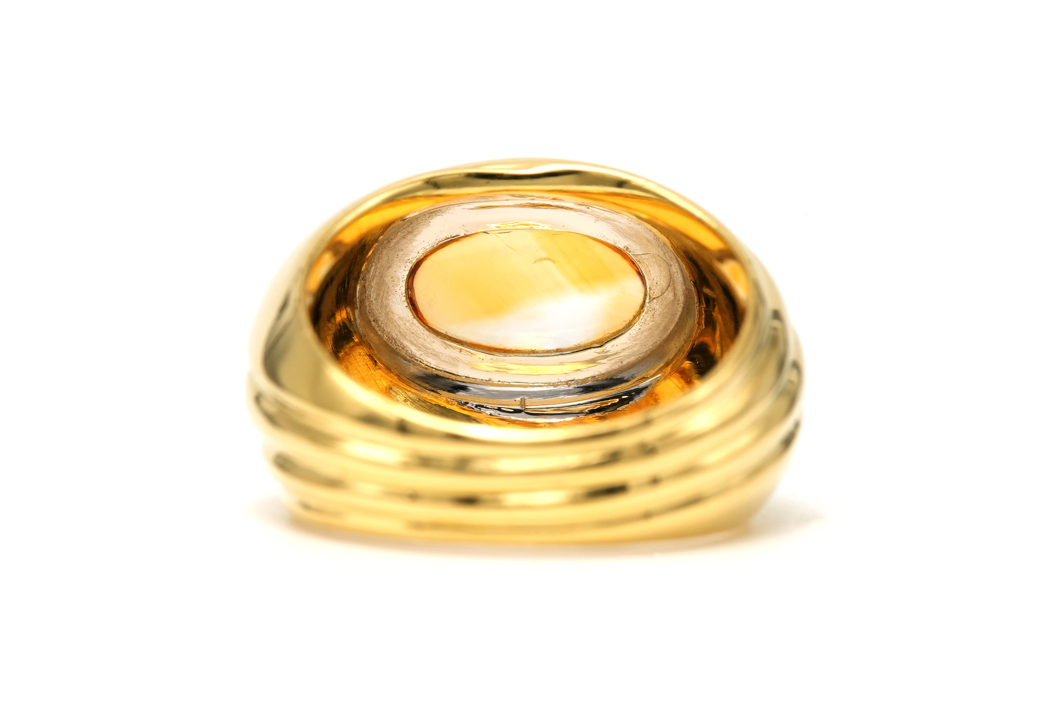 Bague Contemporaine en or jaune et blanc 18 carats sertie d'une citrine - 4