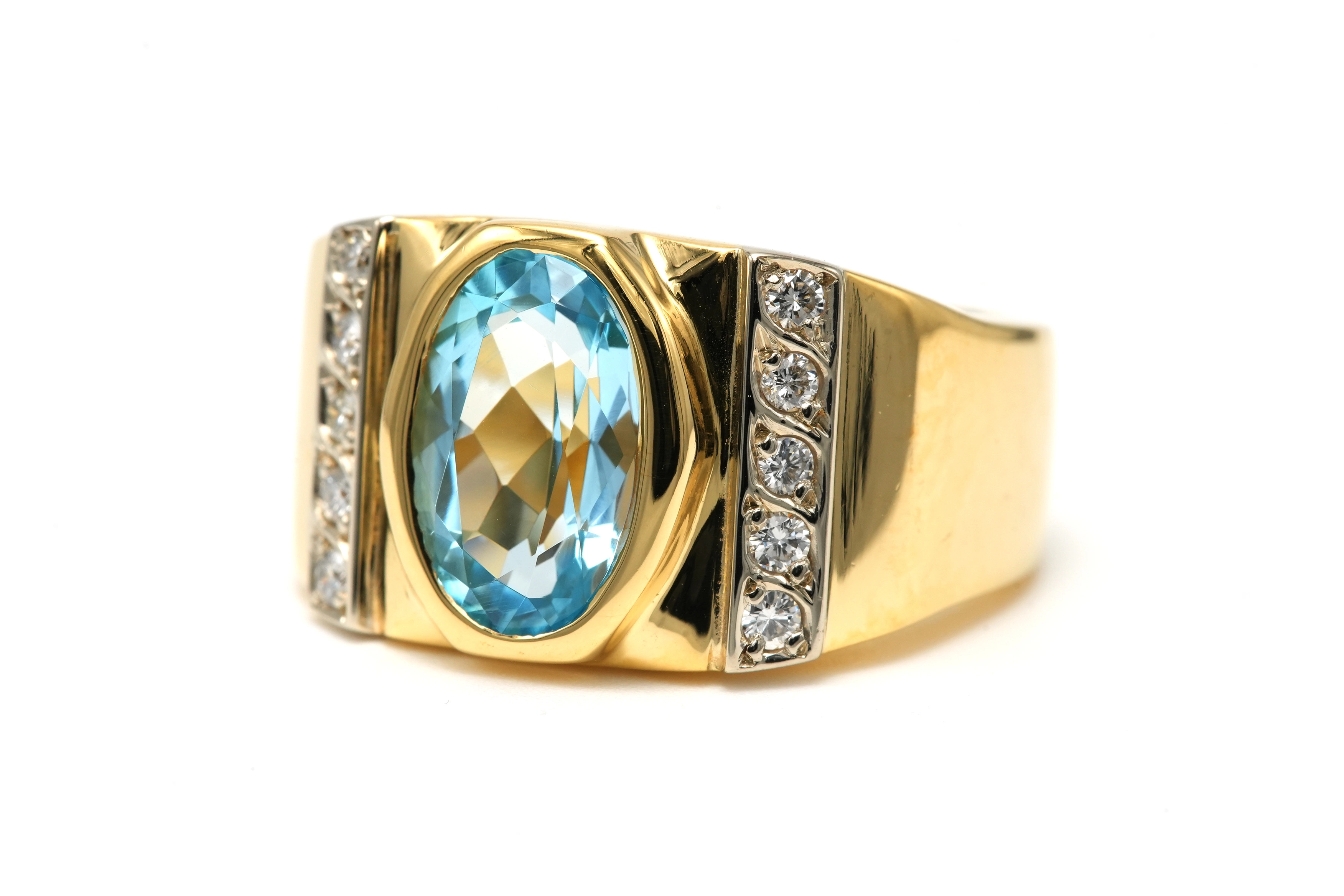 Bague "MANFREDI" contemporaine en or jaune 18 carats sertie d'une topaze et de diamants "taille" brillant (+-0.1ct) - 2
