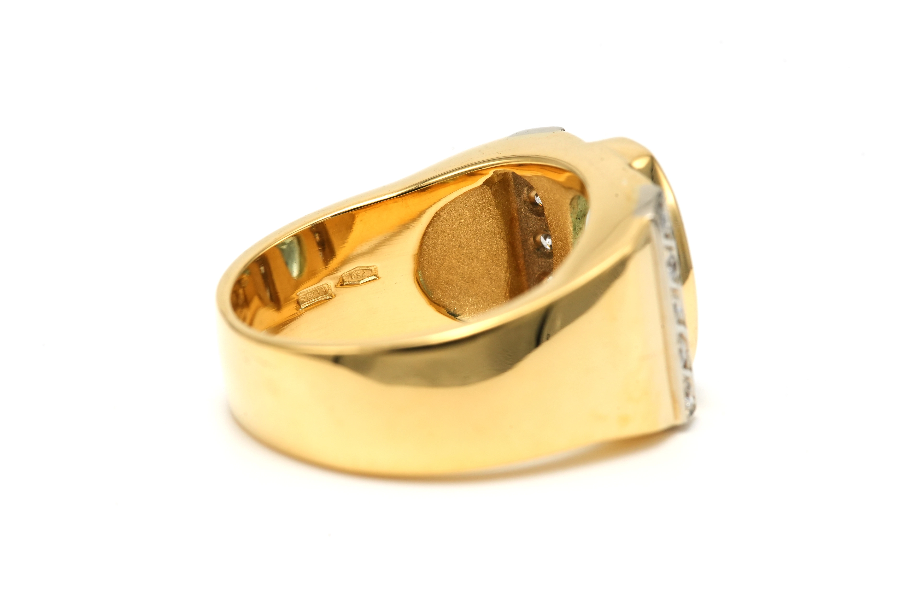 Bague "MANFREDI" contemporaine en or jaune 18 carats sertie d'une topaze et de diamants "taille" brillant (+-0.1ct) - 5