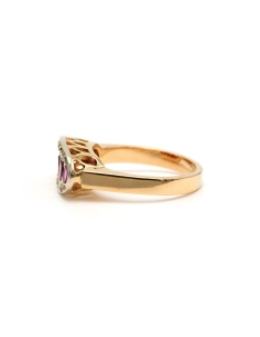 Bague Art Déco en or jaune 18 carats sertie de rubis et de diamants "taille" rose - 3