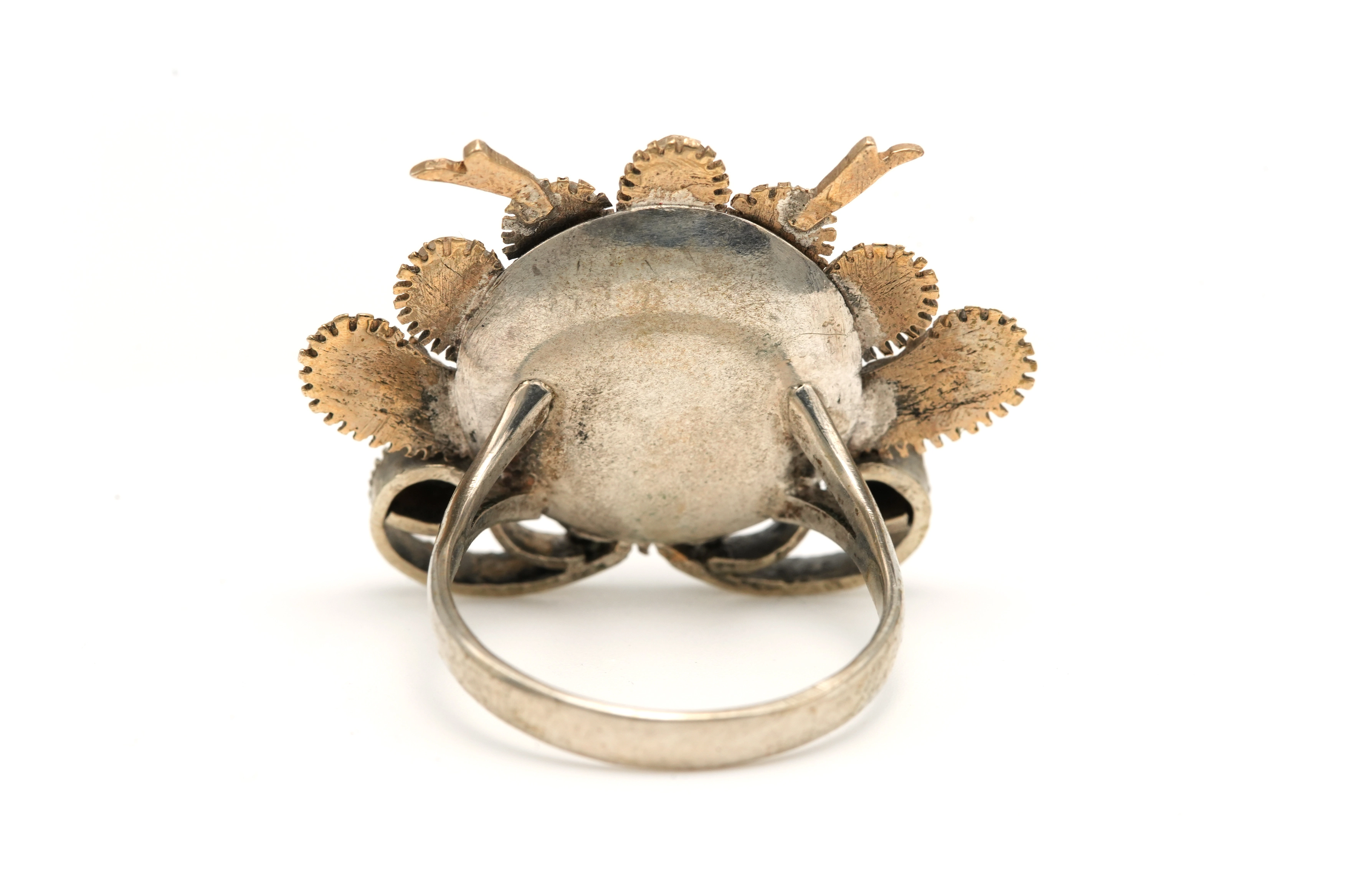 Bague Napoléon III en or jaune 18 carats et argent sertie de diamants "taille" rose - 4