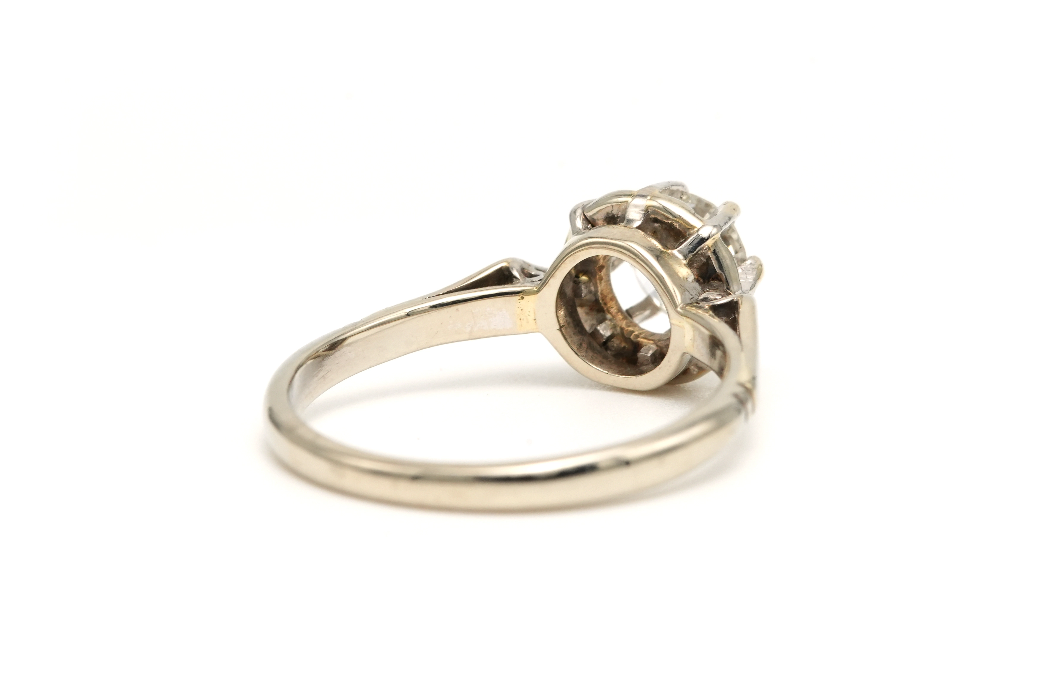 Solitaire Contemporain en or blanc 18 carats serti d'un diamant (+/- 0.60ct) - - 5