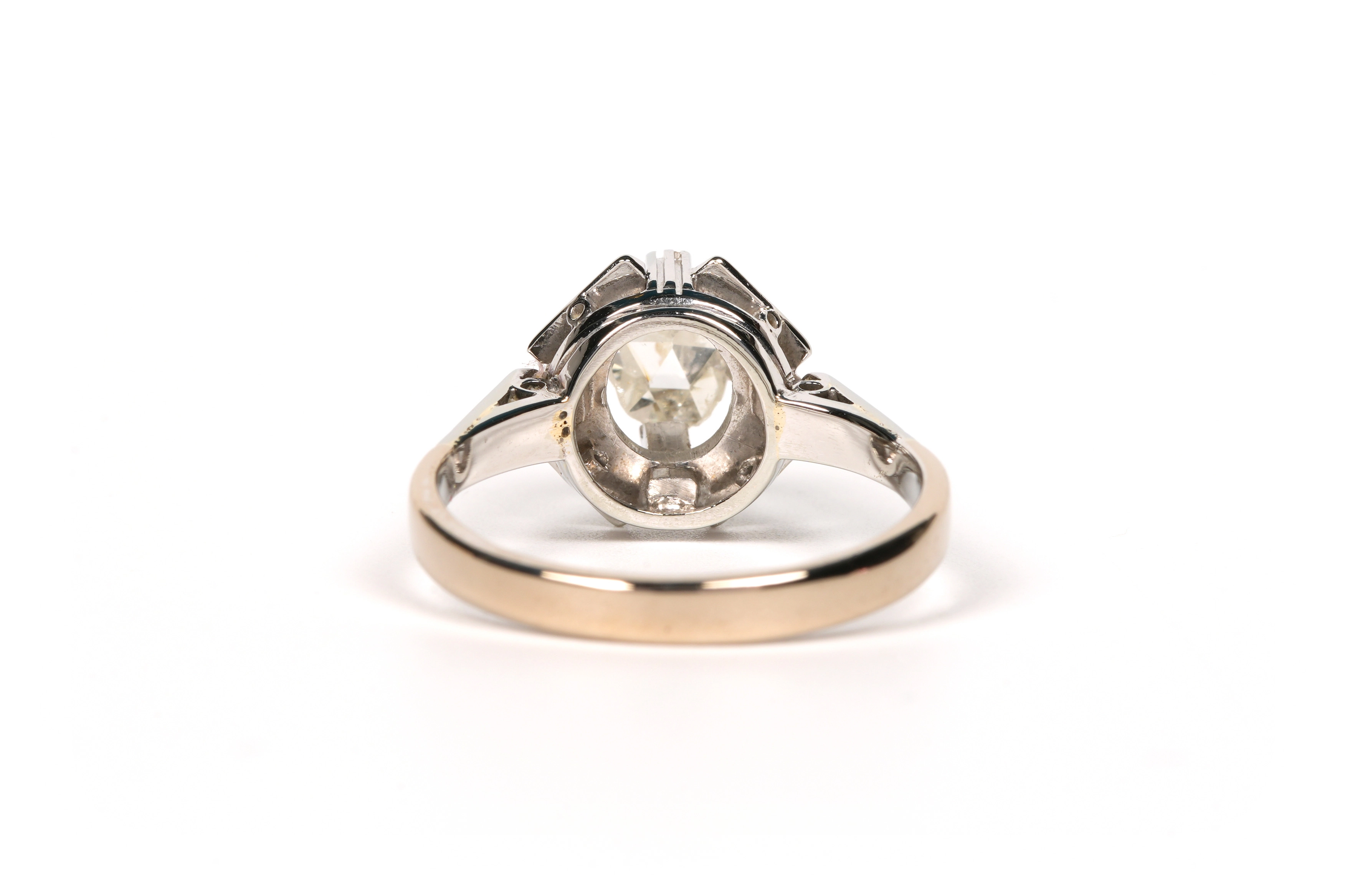Bague Art Déco en or blanc 18 carats sertie d'un diamant "taille" rose - - 4