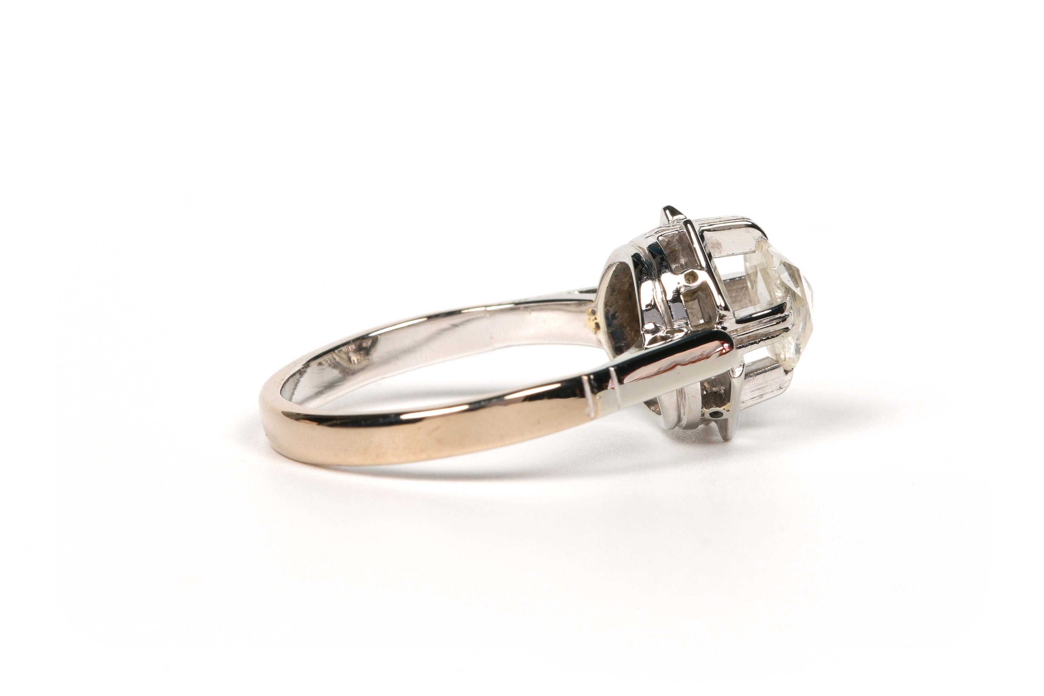 Bague Art Déco en or blanc 18 carats sertie d'un diamant "taille" rose - - 5