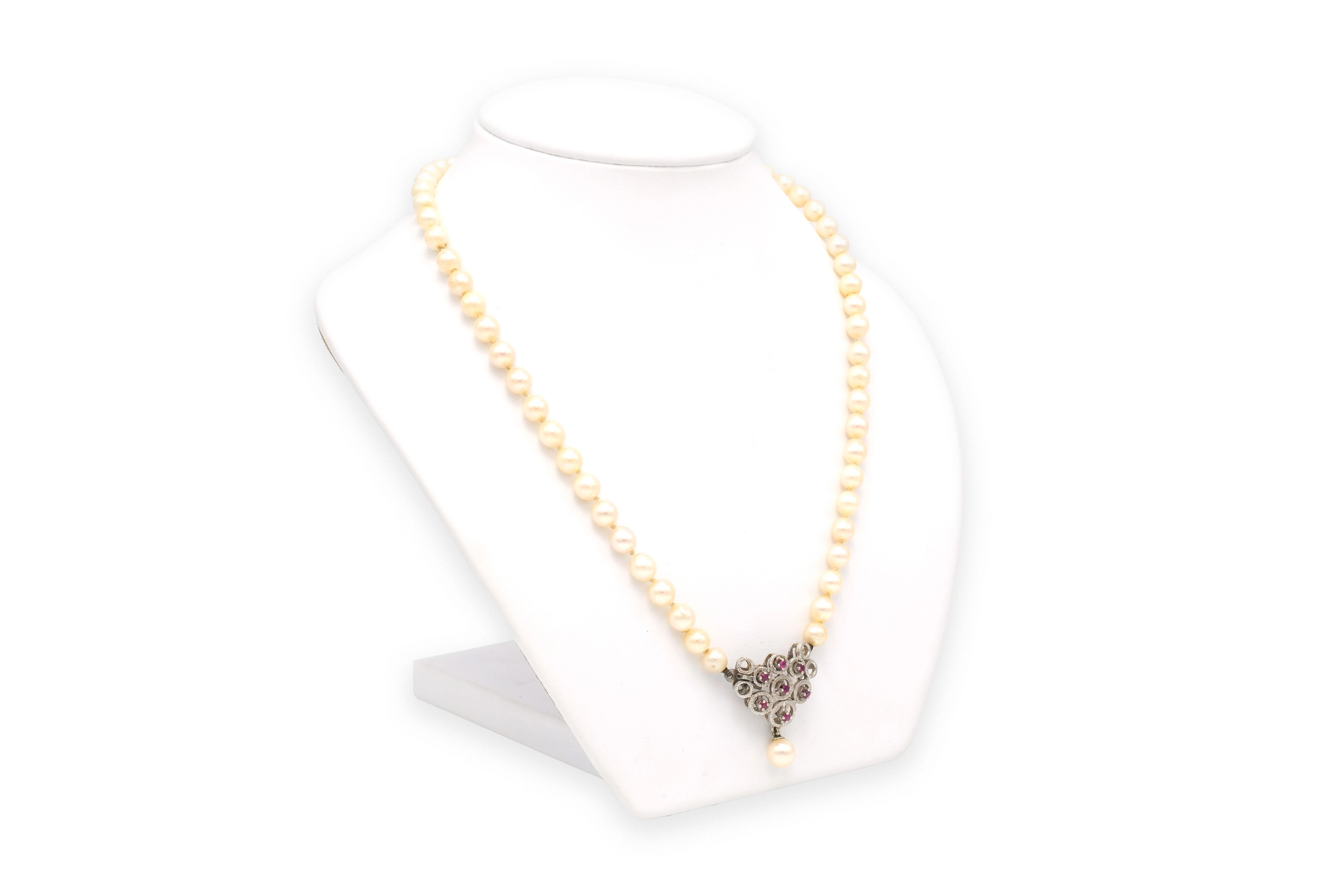 Collier Années 70 en or blanc 18 carats, perles et rubis - 6