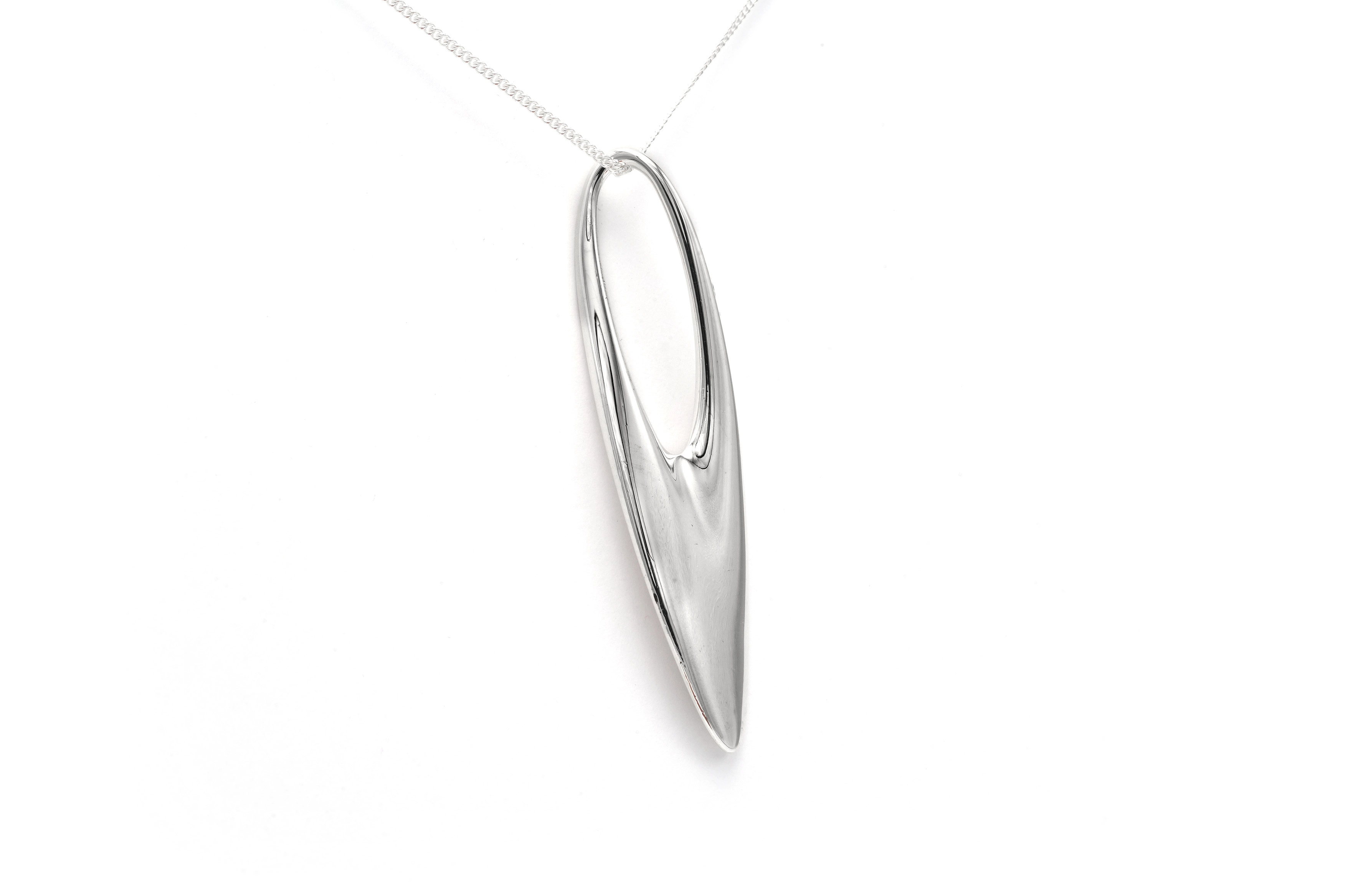 Pendentif contemporain en argent 825 signé Georg Jensen