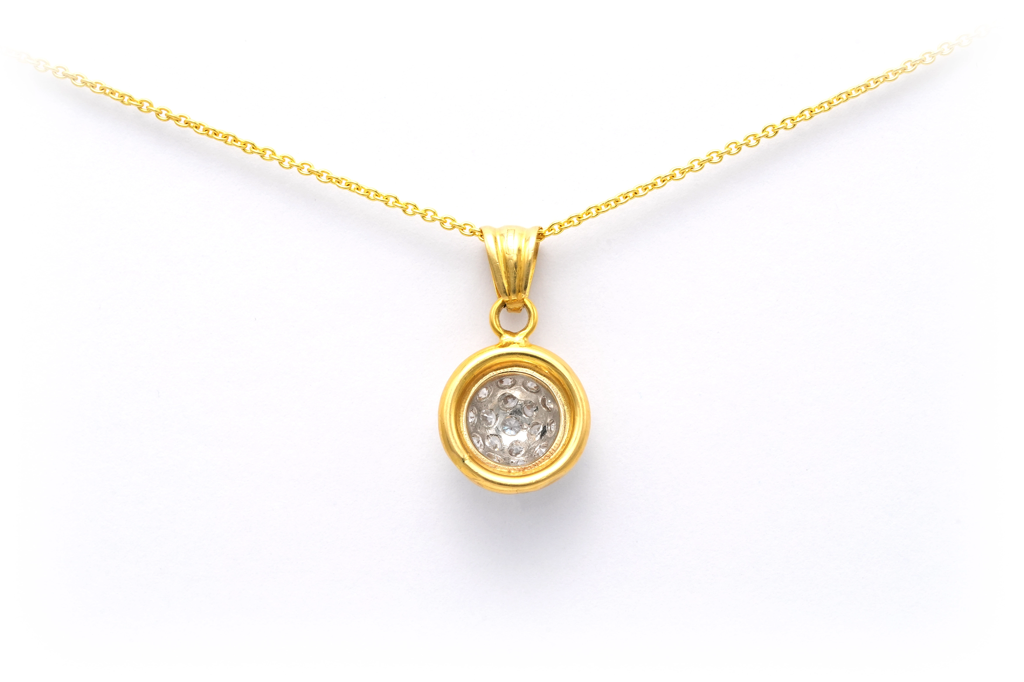 Pendentif contemporain en or jaune 18 carats serti de diamants "taille" brillant (+-0.425ct) - - 4