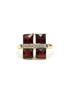 Bague contemporaine en or jaune 14 carats sertie de grenats et de diamants "taille" brillant (+-0.035ct) - 1