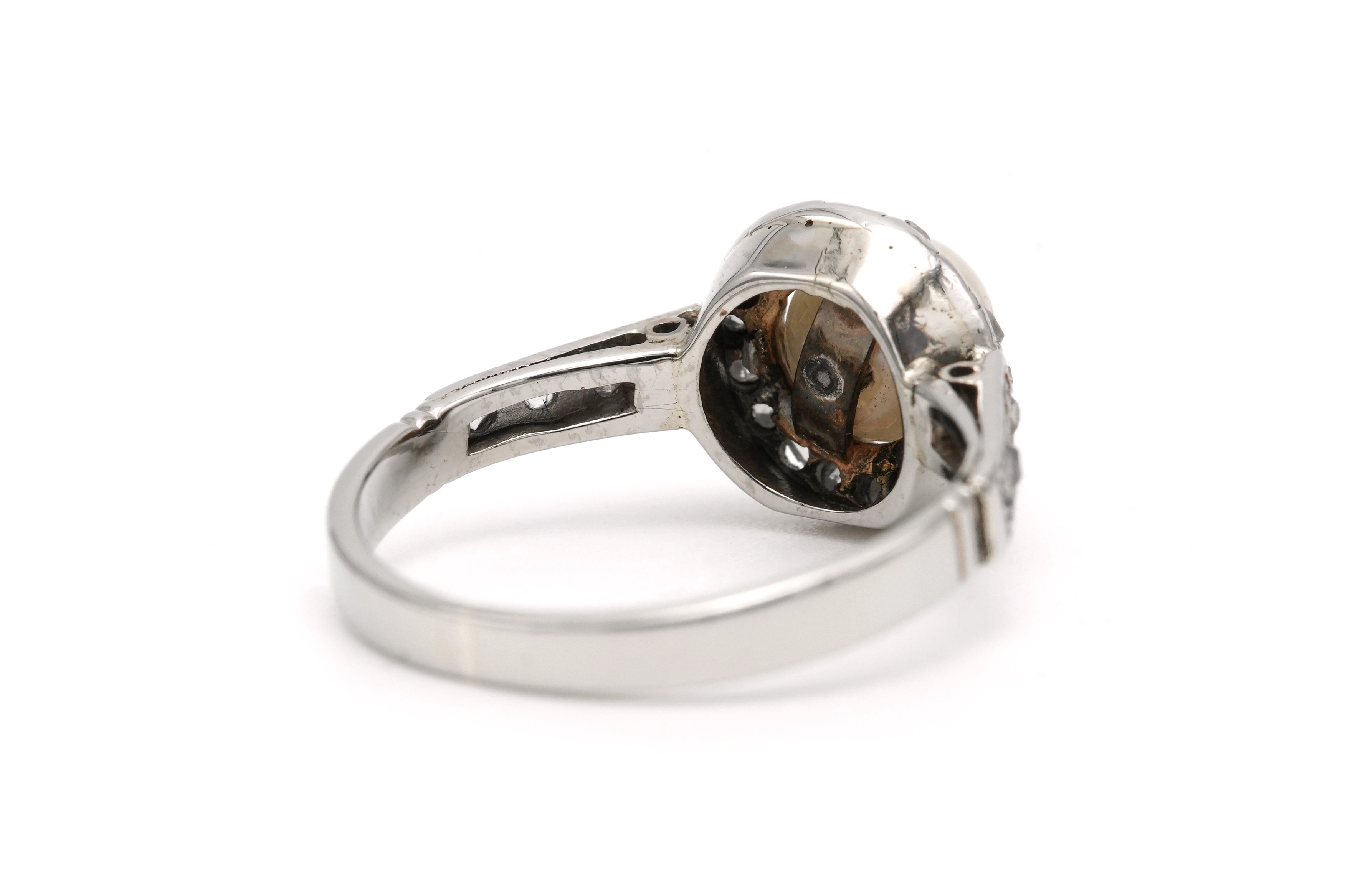 Bague Art Déco en or blanc 18 carats sertie d'une perle et de diamants "taille" rose - - 5