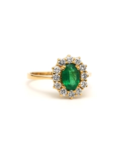 Bague contemporaine en or jaune 18 carats sertie d'une émeraude et de diamants "taille" brillant (+-0.48ct) - 6