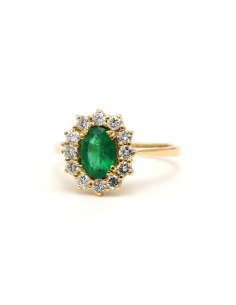 Bague contemporaine en or jaune 18 carats sertie d'une émeraude et de diamants "taille" brillant (+-0.48ct) - 2