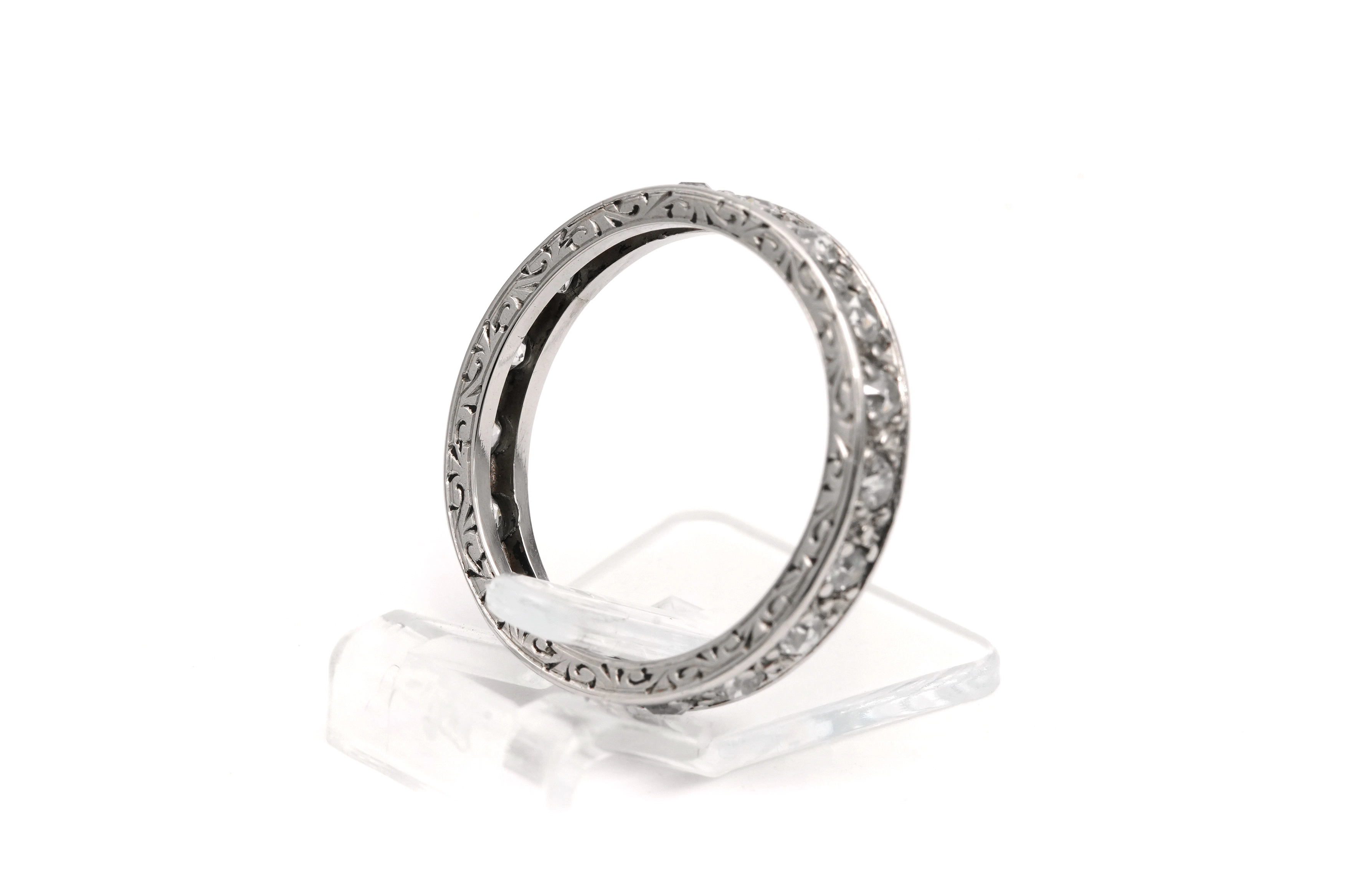Bague Art Déco en or blanc 18 carats sertie de diamants old cut - - 5