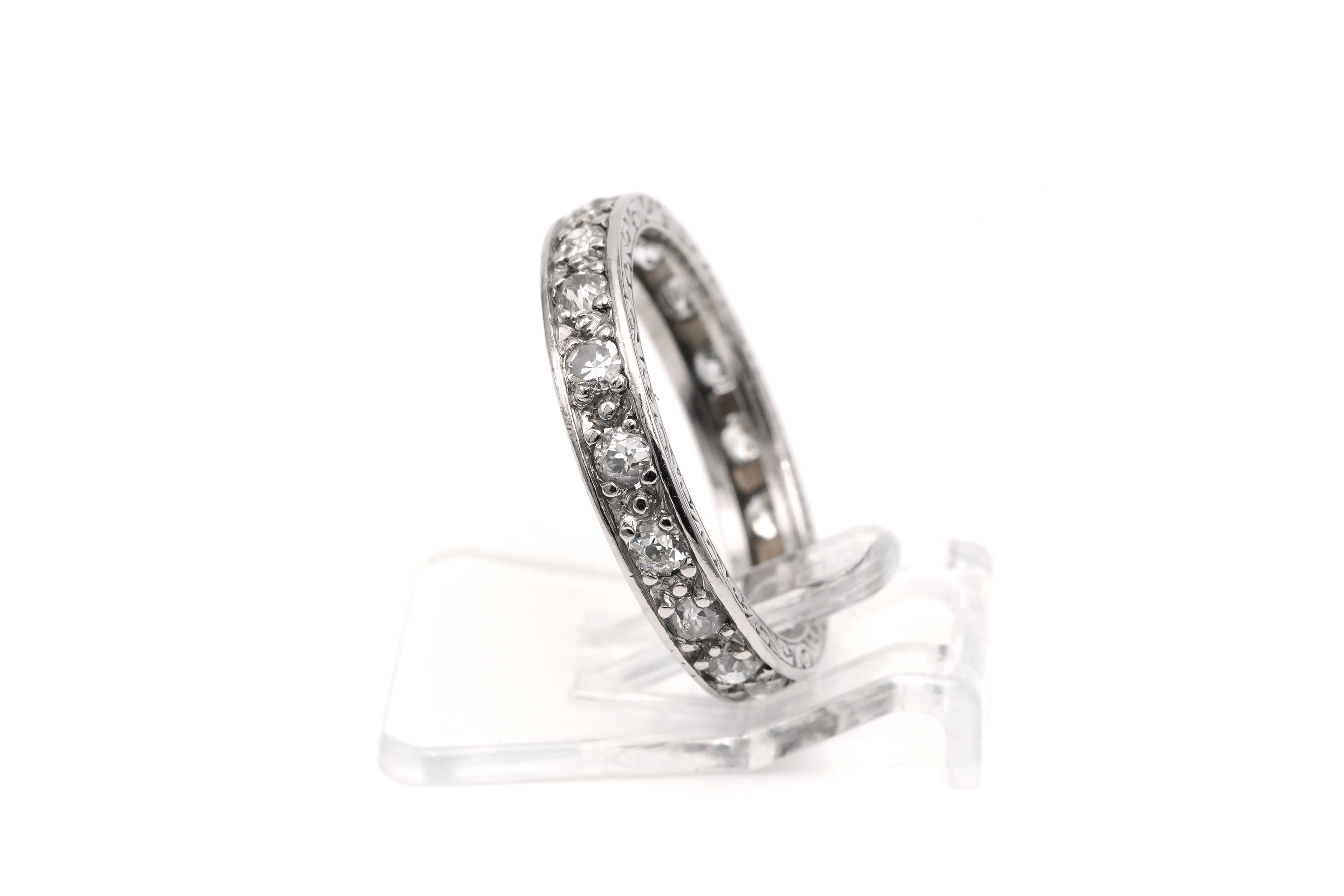 Bague Art Déco en or blanc 18 carats sertie de diamants old cut - - 3