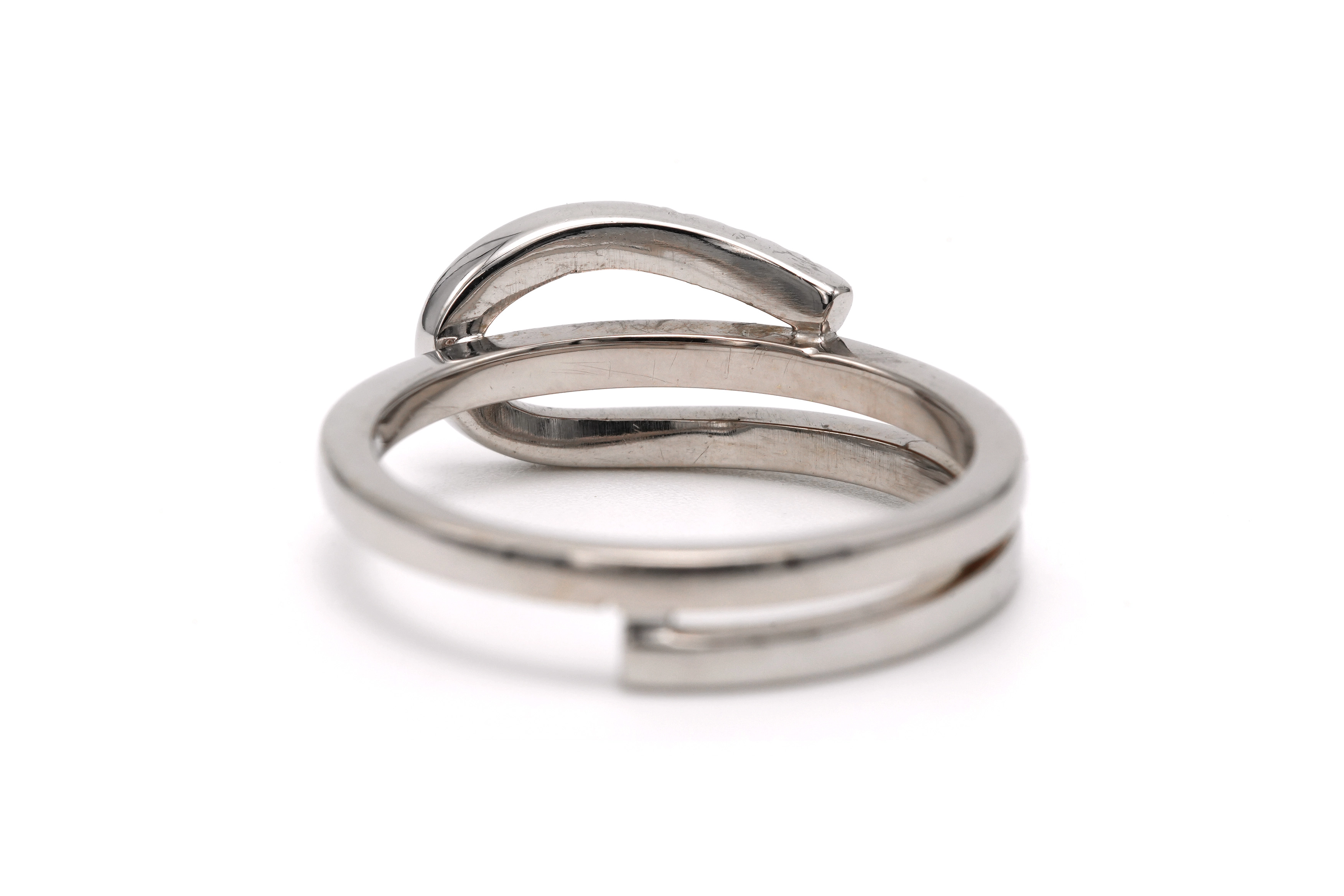 Bague contemporaine en or blanc 18 carats sertie de diamants "taille" brillant (+-0.042ct) - - 4