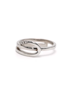 Bague contemporaine en or blanc 18 carats sertie de diamants "taille" brillant (+-0.042ct) - - 2