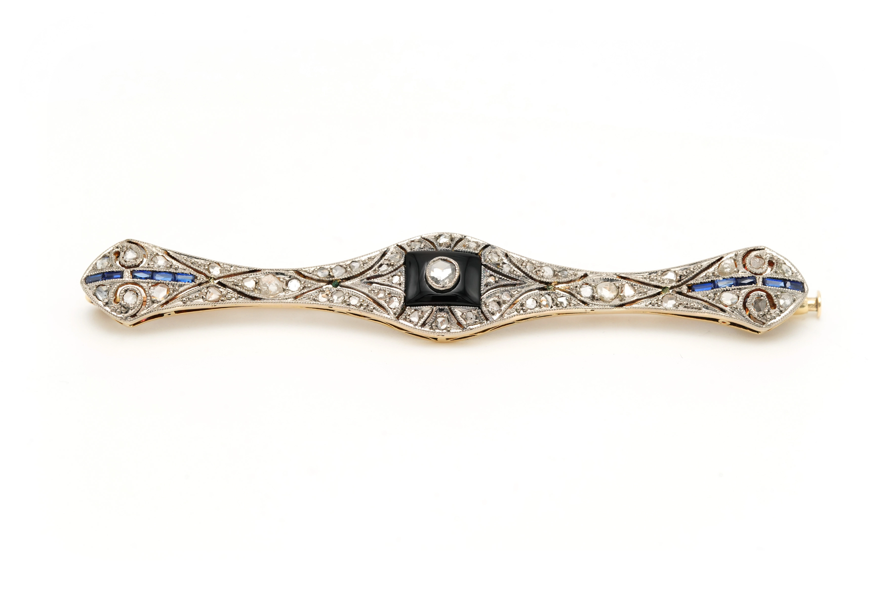 Broche Art Déco en or jaune et blanc 18 carats sertie d'onyx, de saphirs et de diamants "taille" rose et old cut - - 1