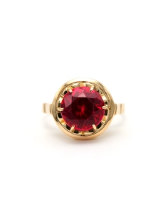 Bague Art Déco en or jaune 18 carats sertie d'un rubis de synthèse - - 1