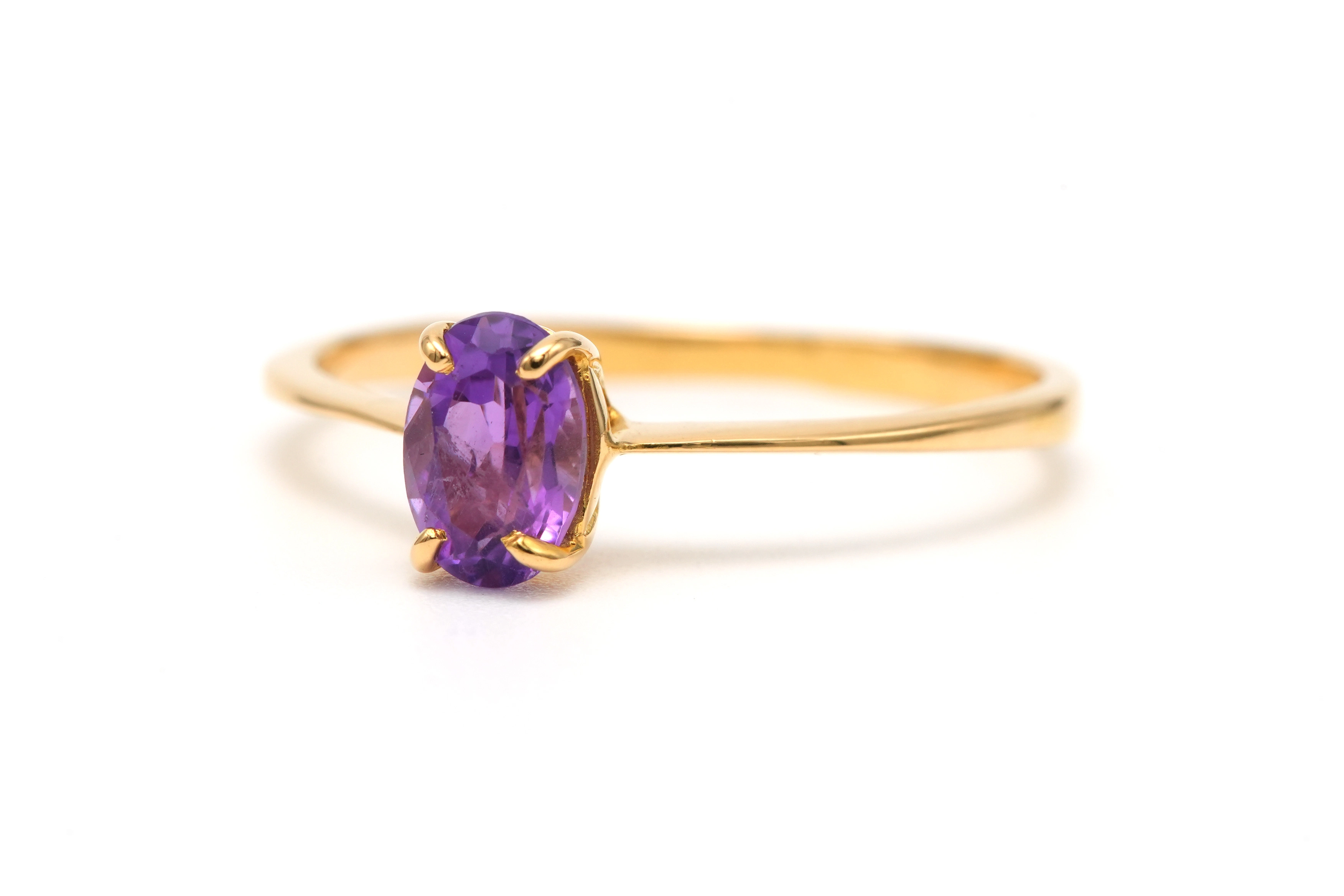Bague contemporaine en or jaune 18 carats sertie d'une améthyste - 2