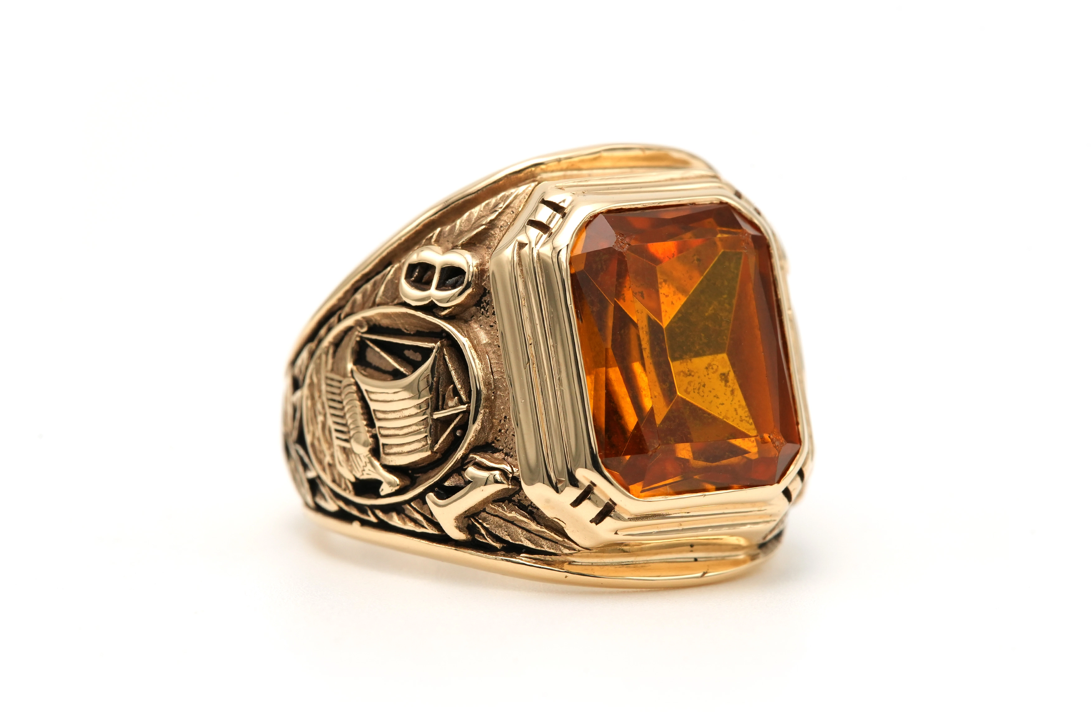 Chevalière "universitaire" 1981 en or jaune 10 carats sertie d'une citrine - 6