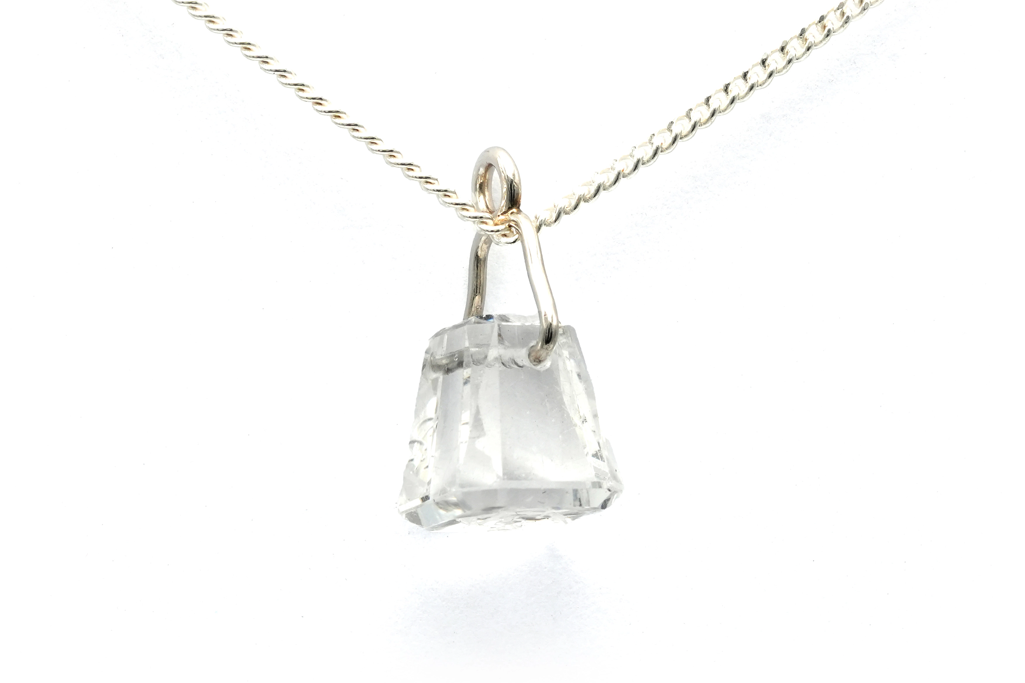 Pendentif Napoléon III en argent serti d'un cristal de roche