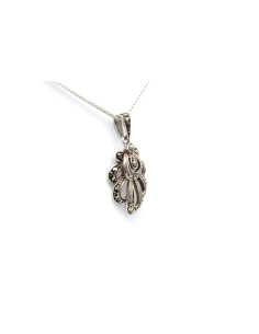 Pendentif Art Déco en argent 835 serti de marcassites