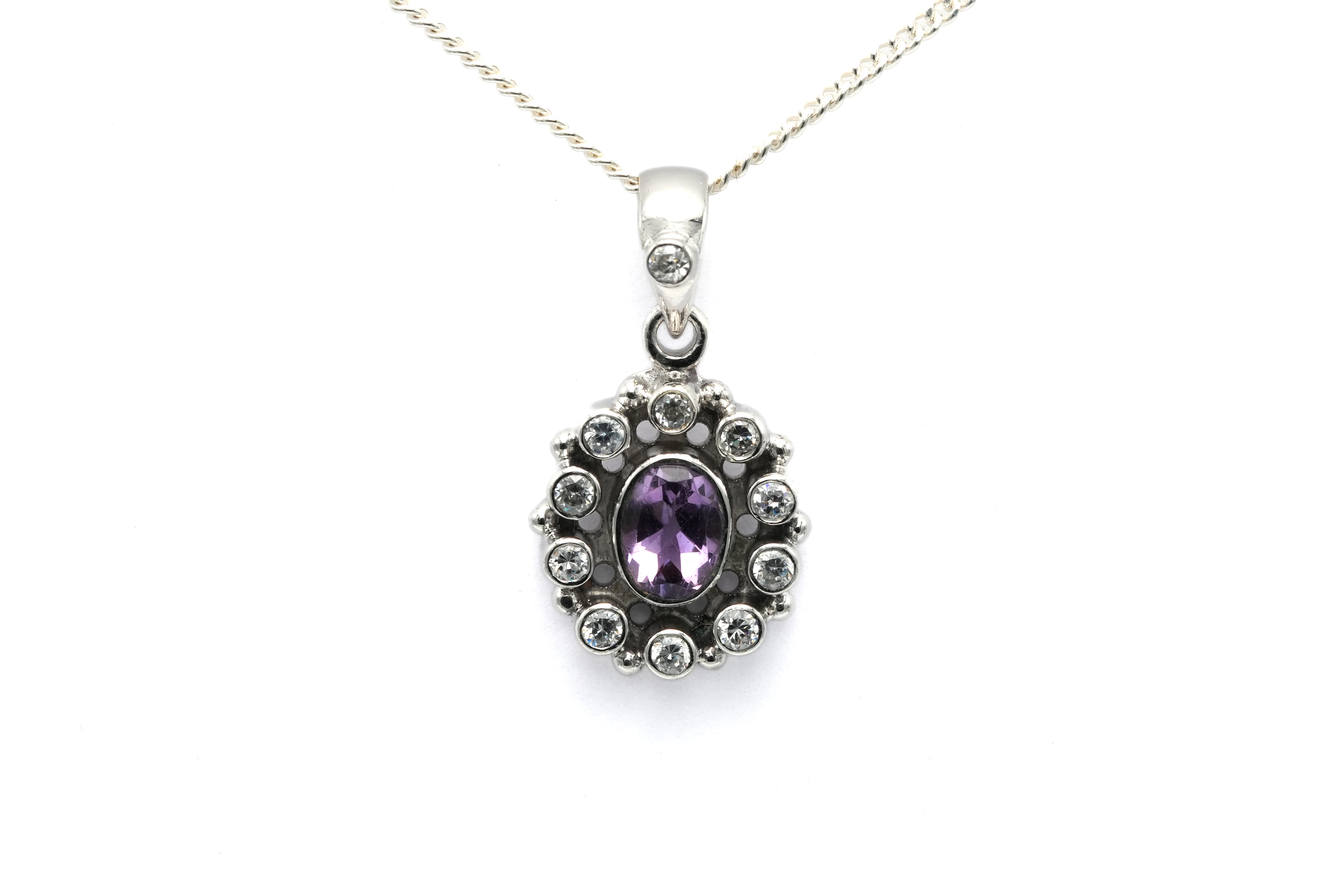 Pendentif contemporain en argent 925 serti de zirconiums et d'une améthyste