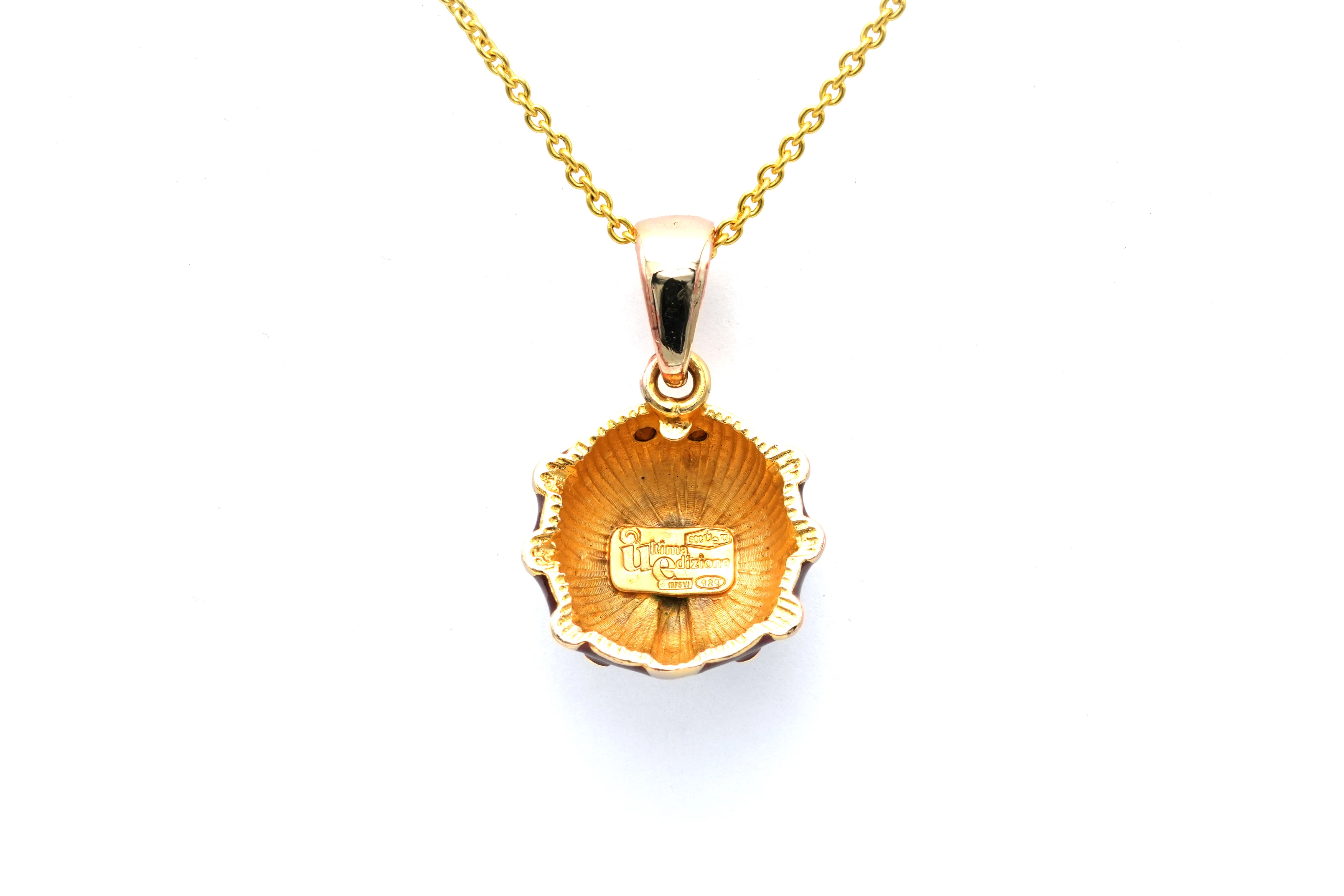 Pendentif contemporain en vermeil serti de zirconiums et d'émail
