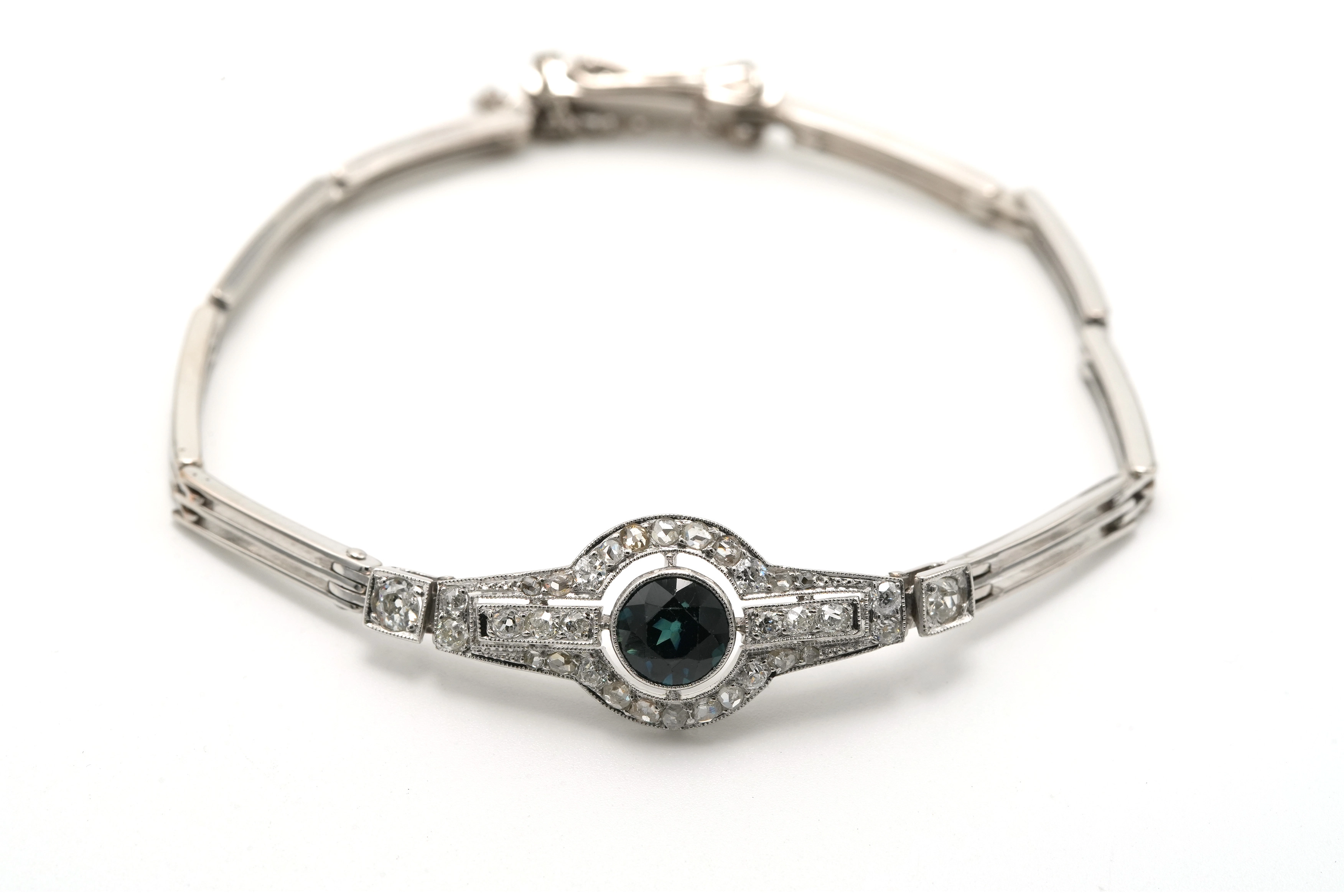 Bracelet Art Déco en or blanc 18 carats serti d'un saphir et de diamants "taille" rose - - 2
