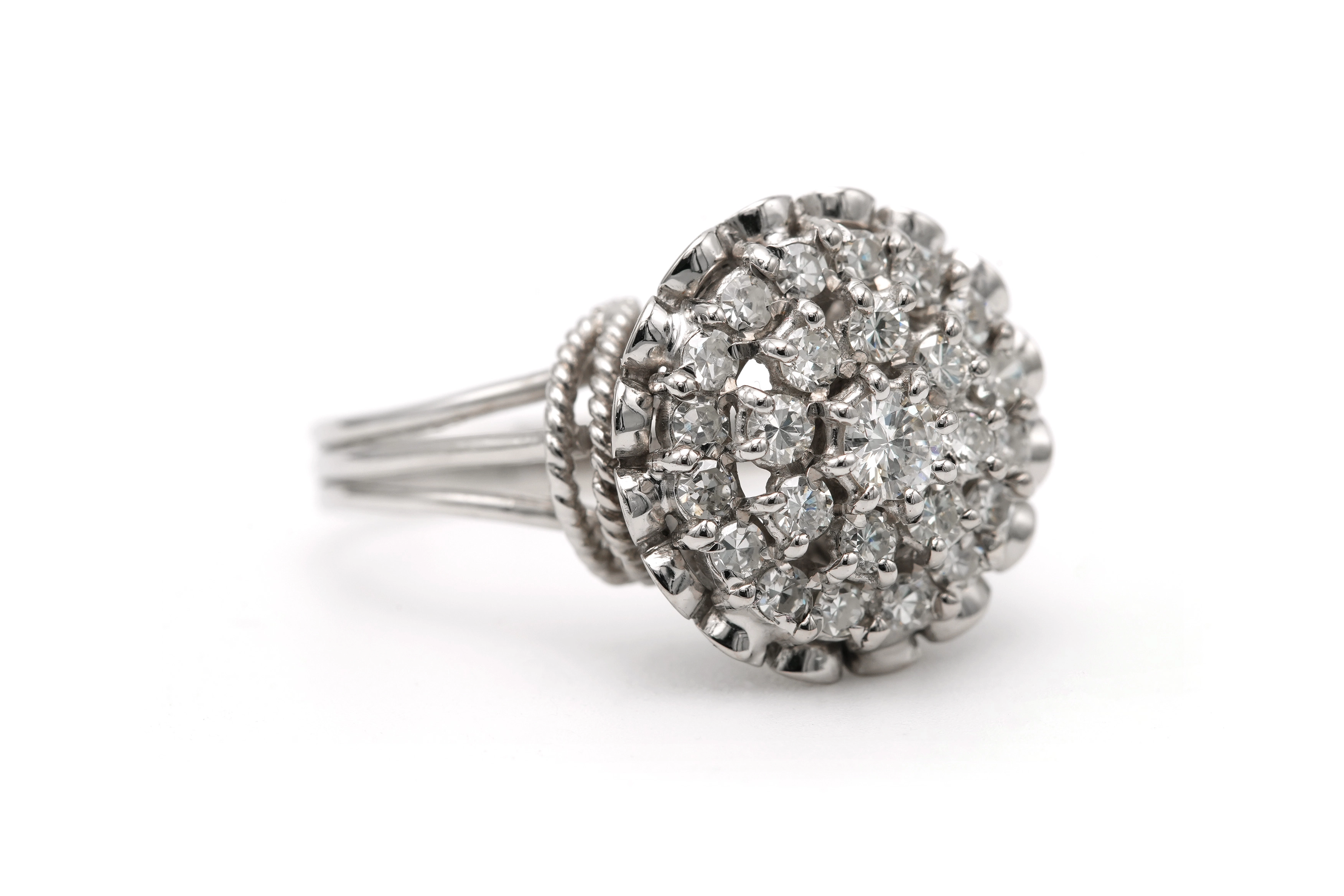 Bague Années 50 en or blanc 18 carats sertie de diamants "taille" brillant (+-1.14ct) - 6