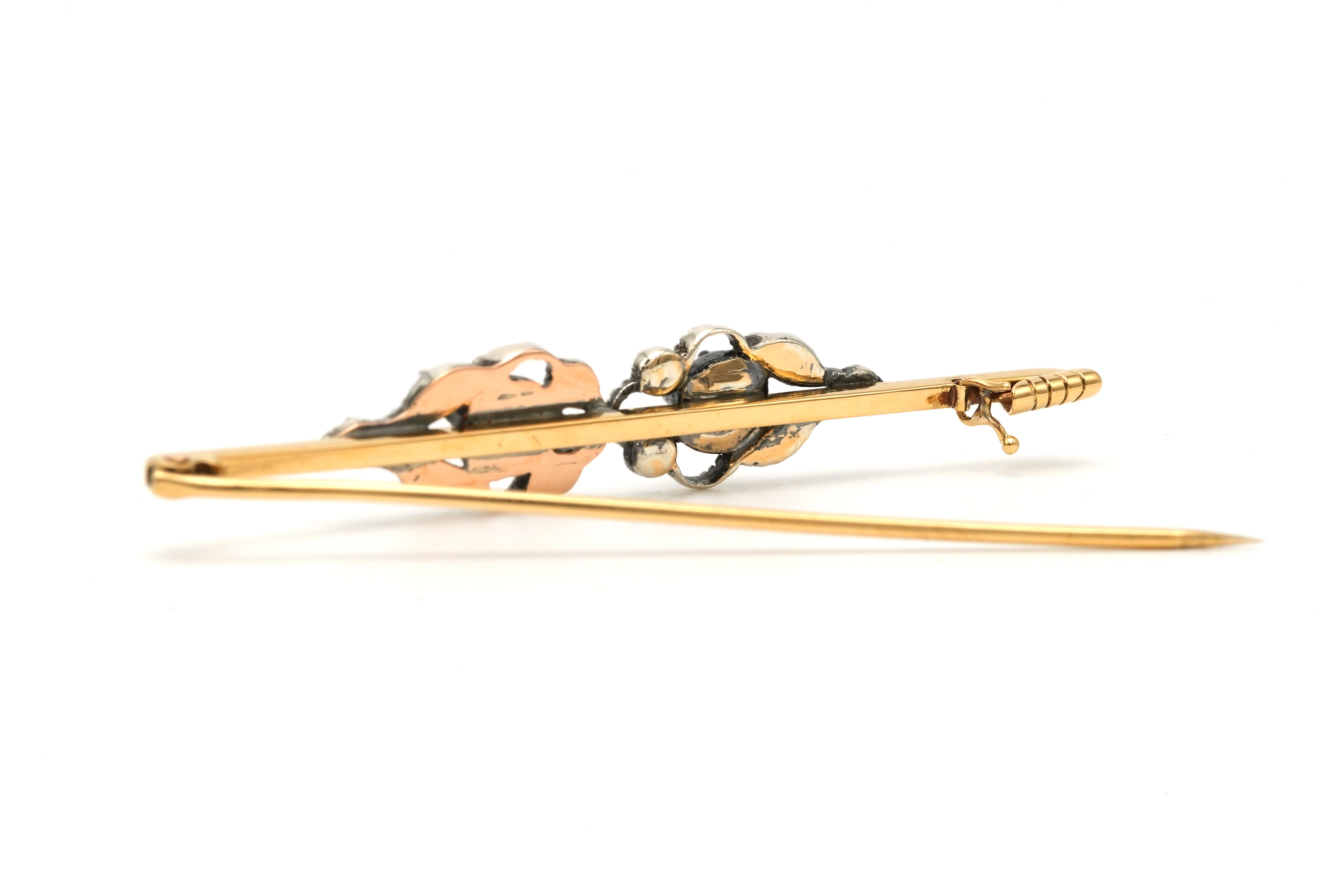 Broche Napoléon III en or jaune 18 carats et argent sertie de diamants "taille" rose - 5