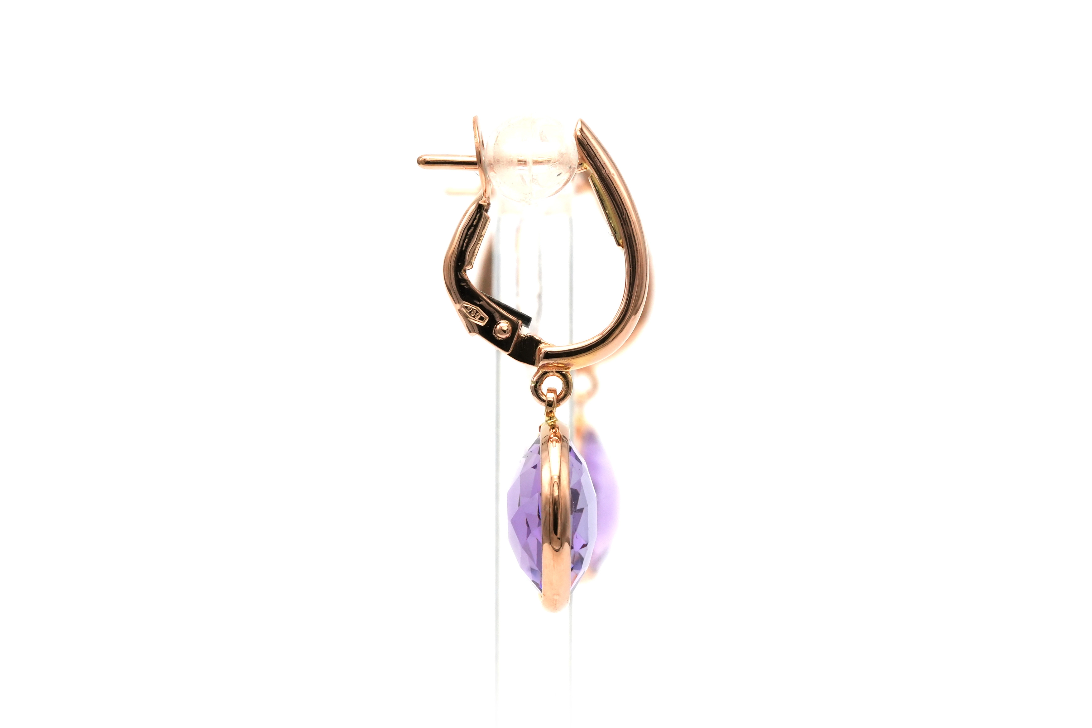Boucles d'oreilles contemporaines en or rose 18 carats serties d'améthystes - - 5