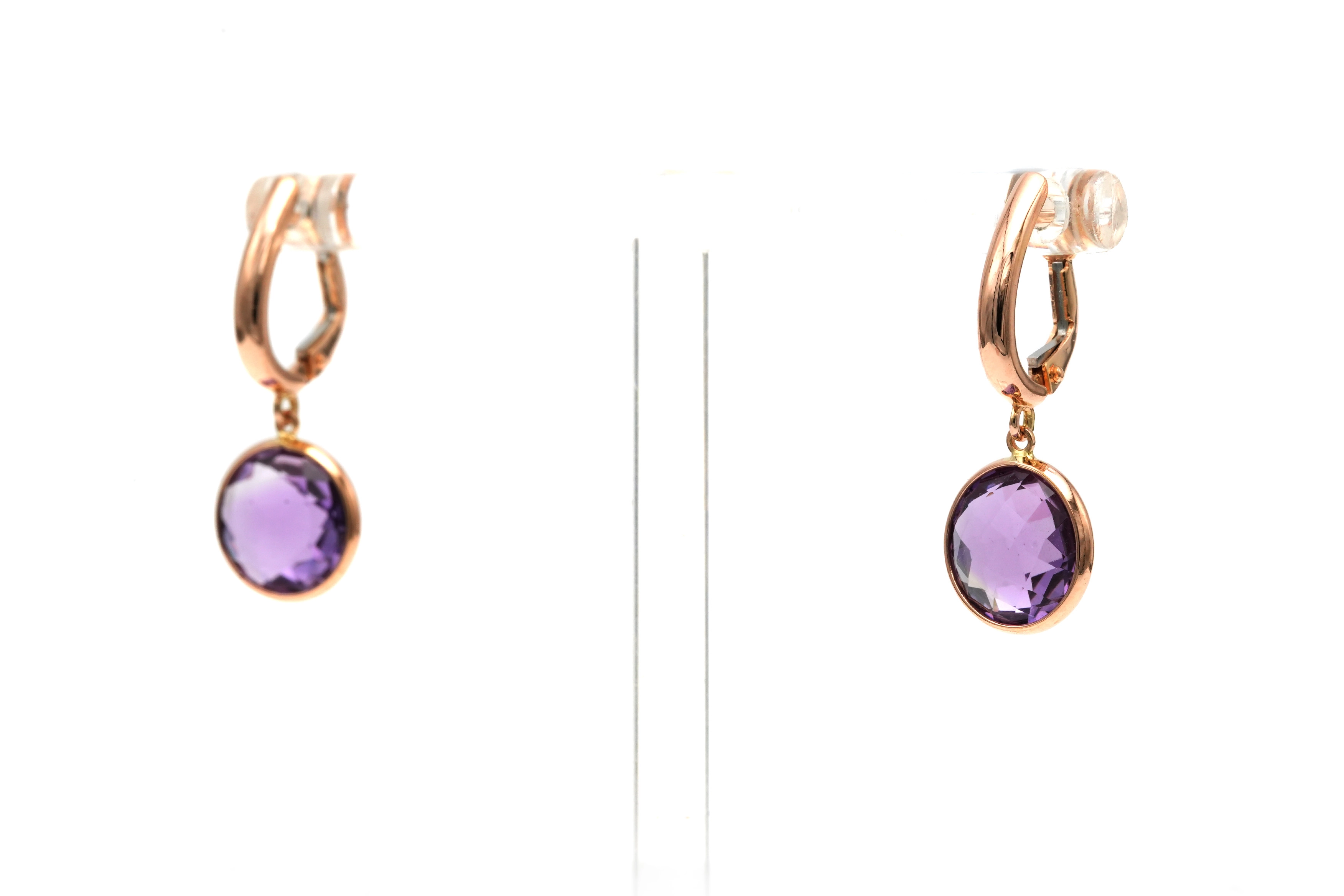 Boucles d'oreilles contemporaines en or rose 18 carats serties d'améthystes - 6