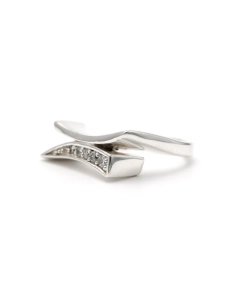 Bague contemporaine en argent 925 sertie de zirconiums - - 2