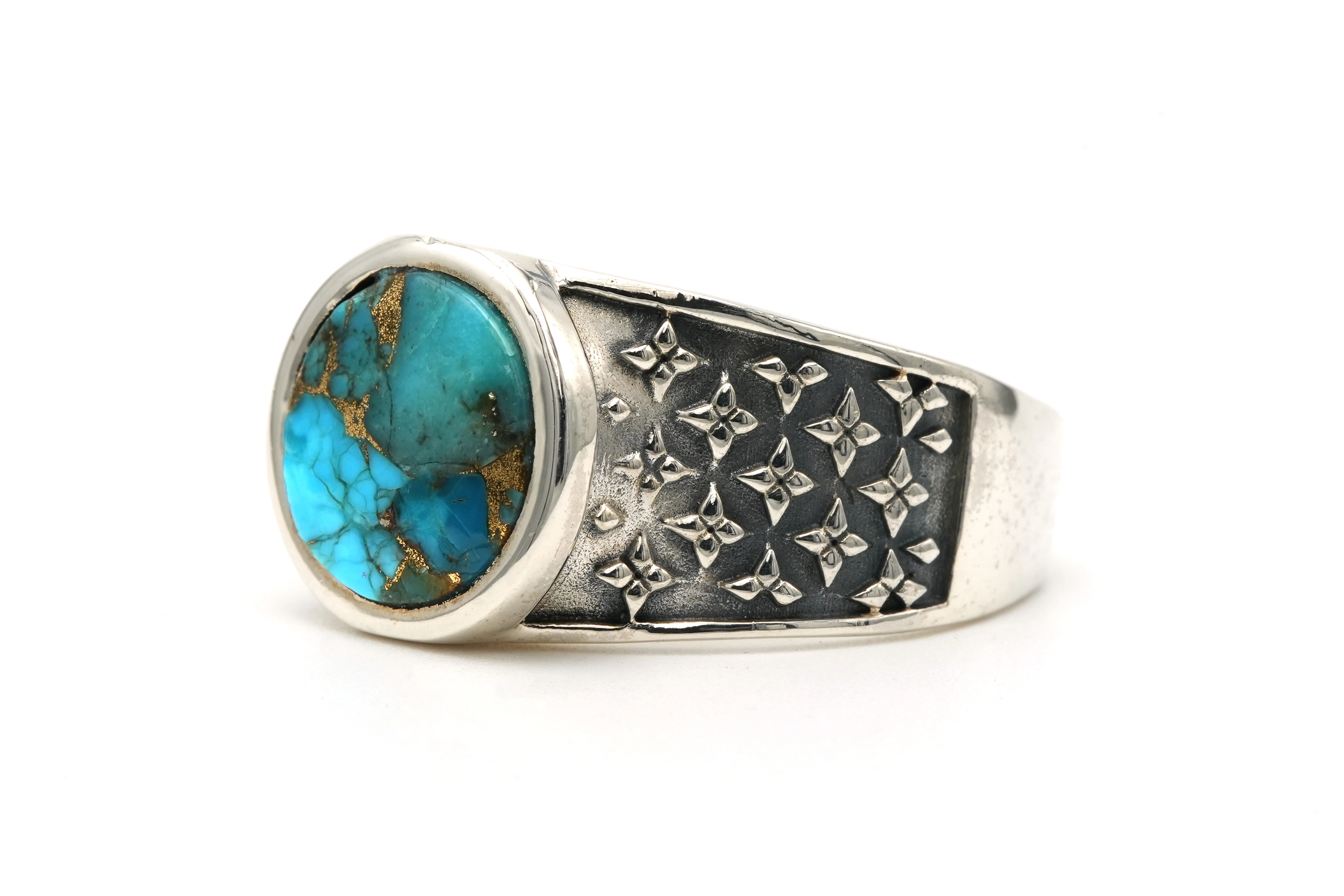 Bague contemporaine en argent 925 sertie d'une turquoise