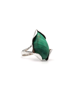Bague Années 70 en argent 925 sertie d'une malachite