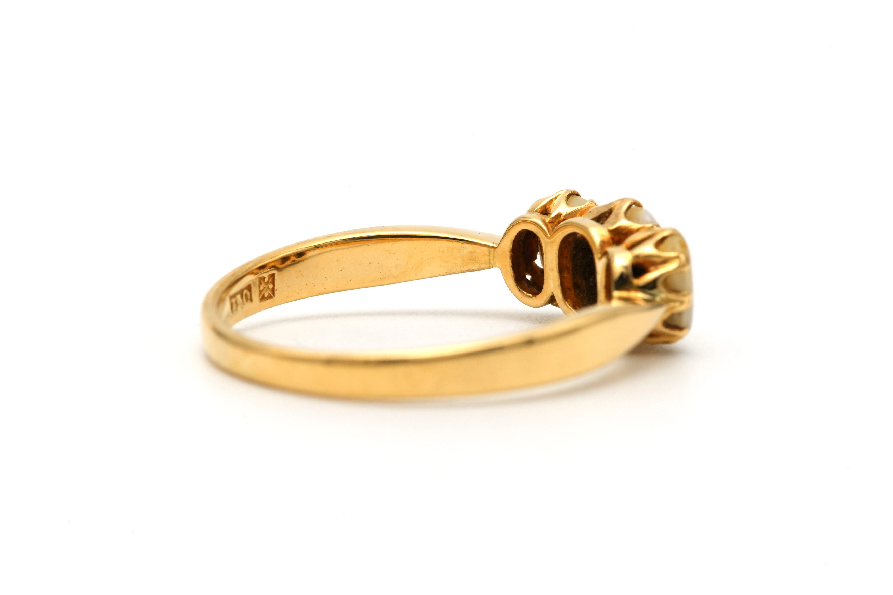 Bague Art Déco en or jaune 18 carats sertie de dents - 5